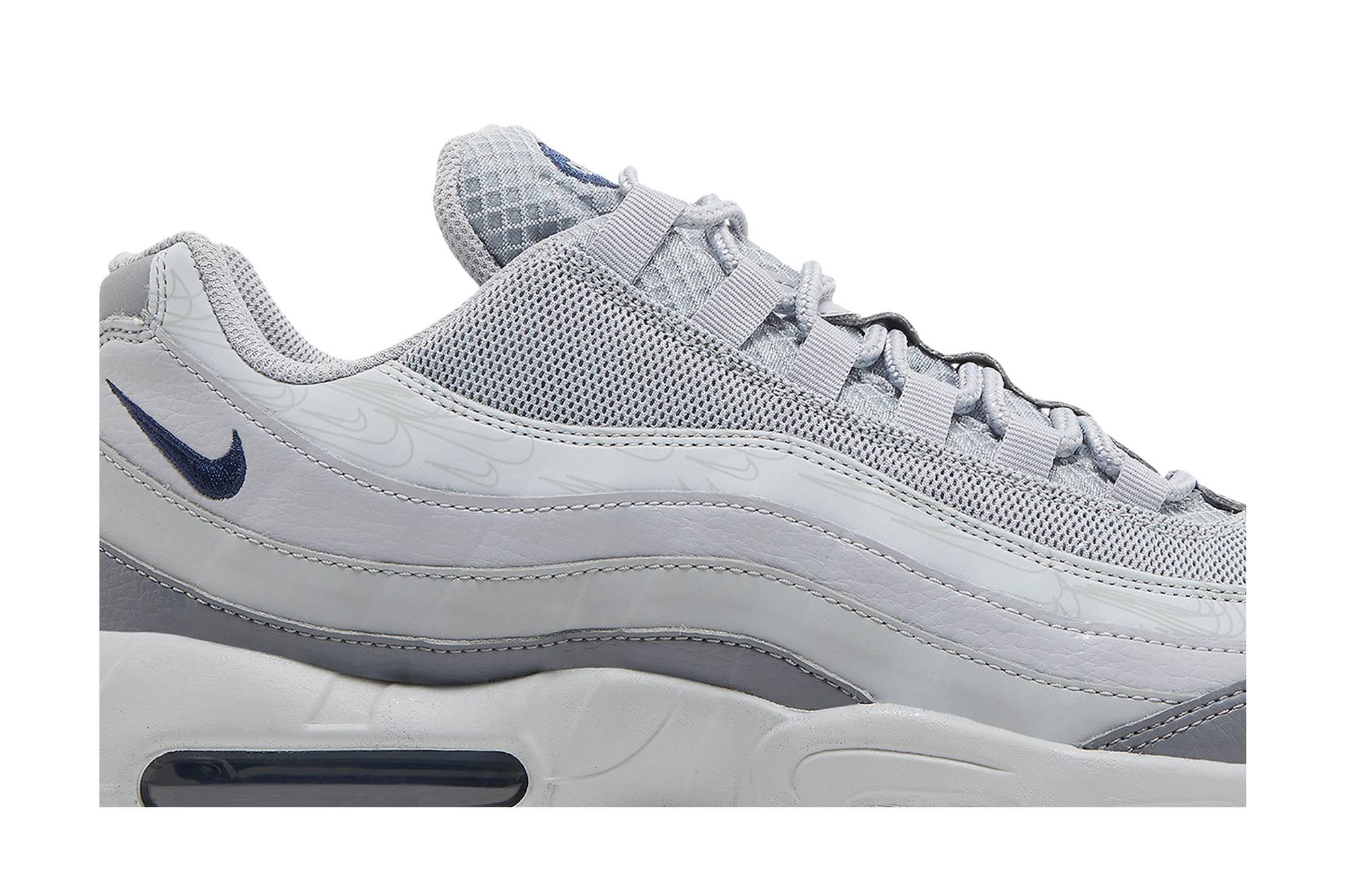 Nike Air Max 95 'wolf Grey Midnight Navy' in Gray for Men | Lyst