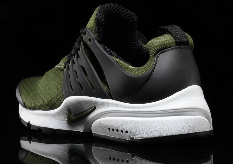 Nike Air Presto Essential 'legion Green' for Men | Lyst