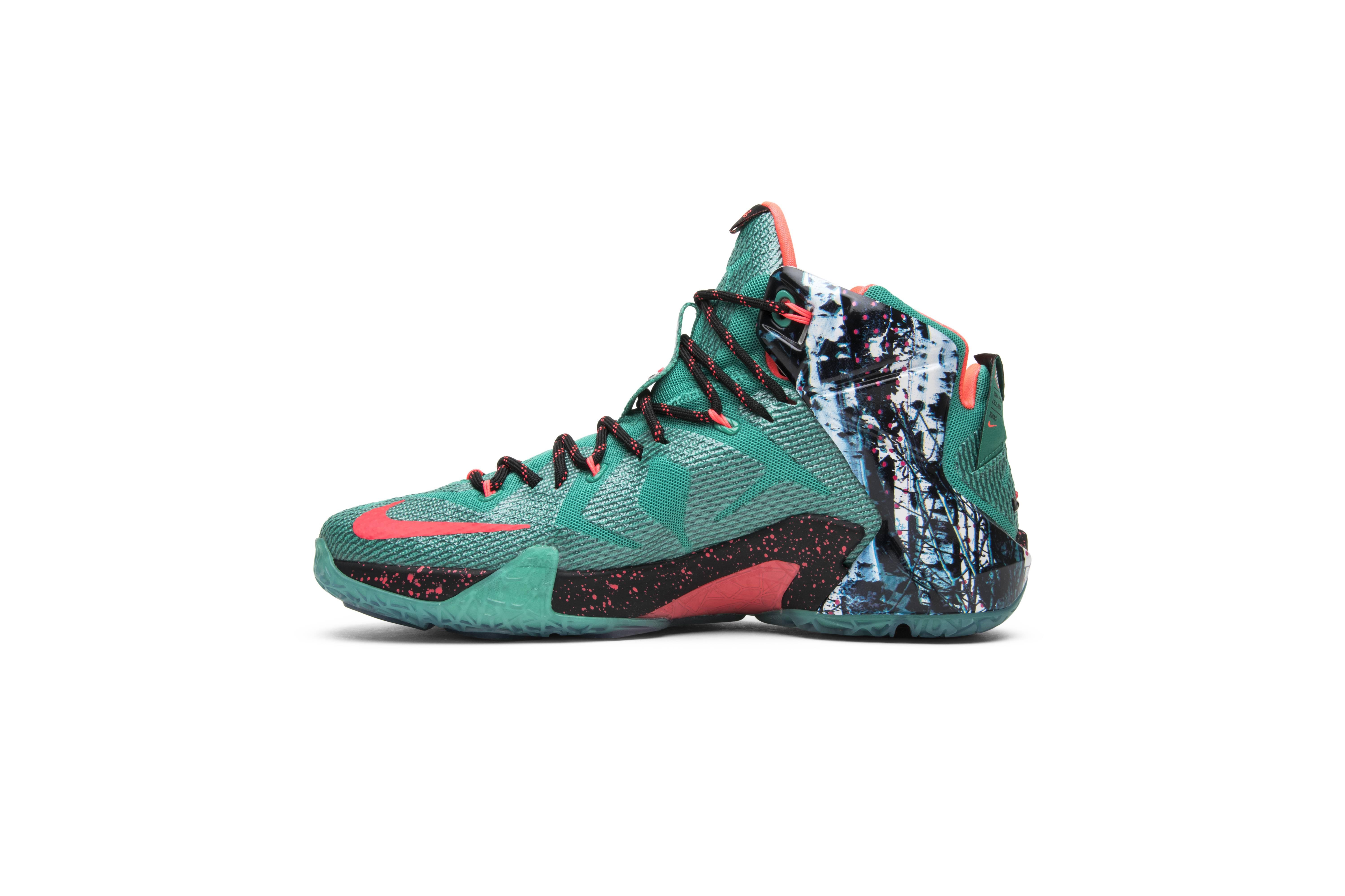 lebron 12 xmas