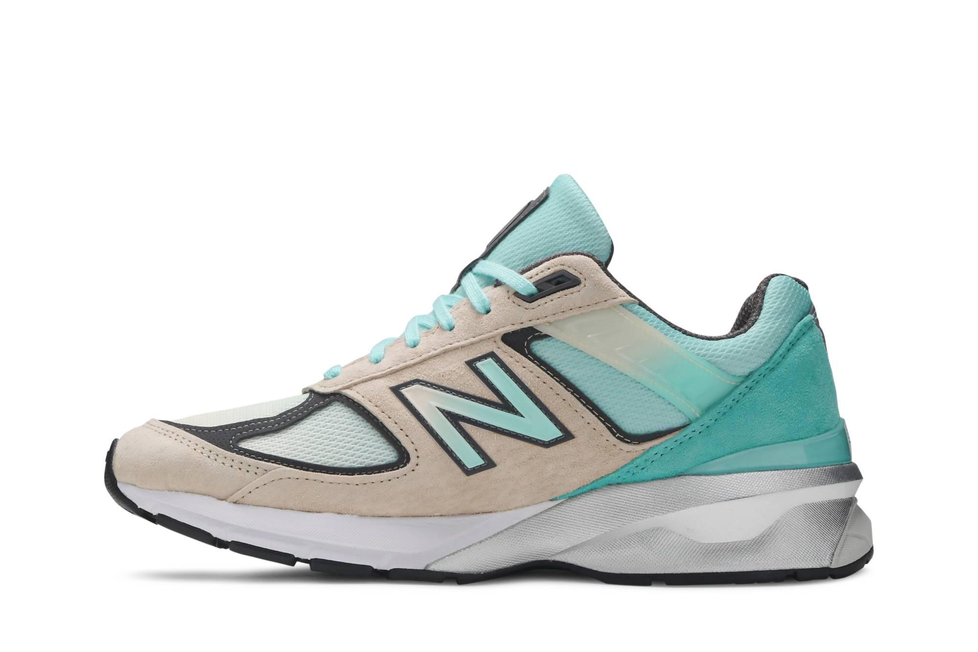 new balance 990v5 ycmc taxmas