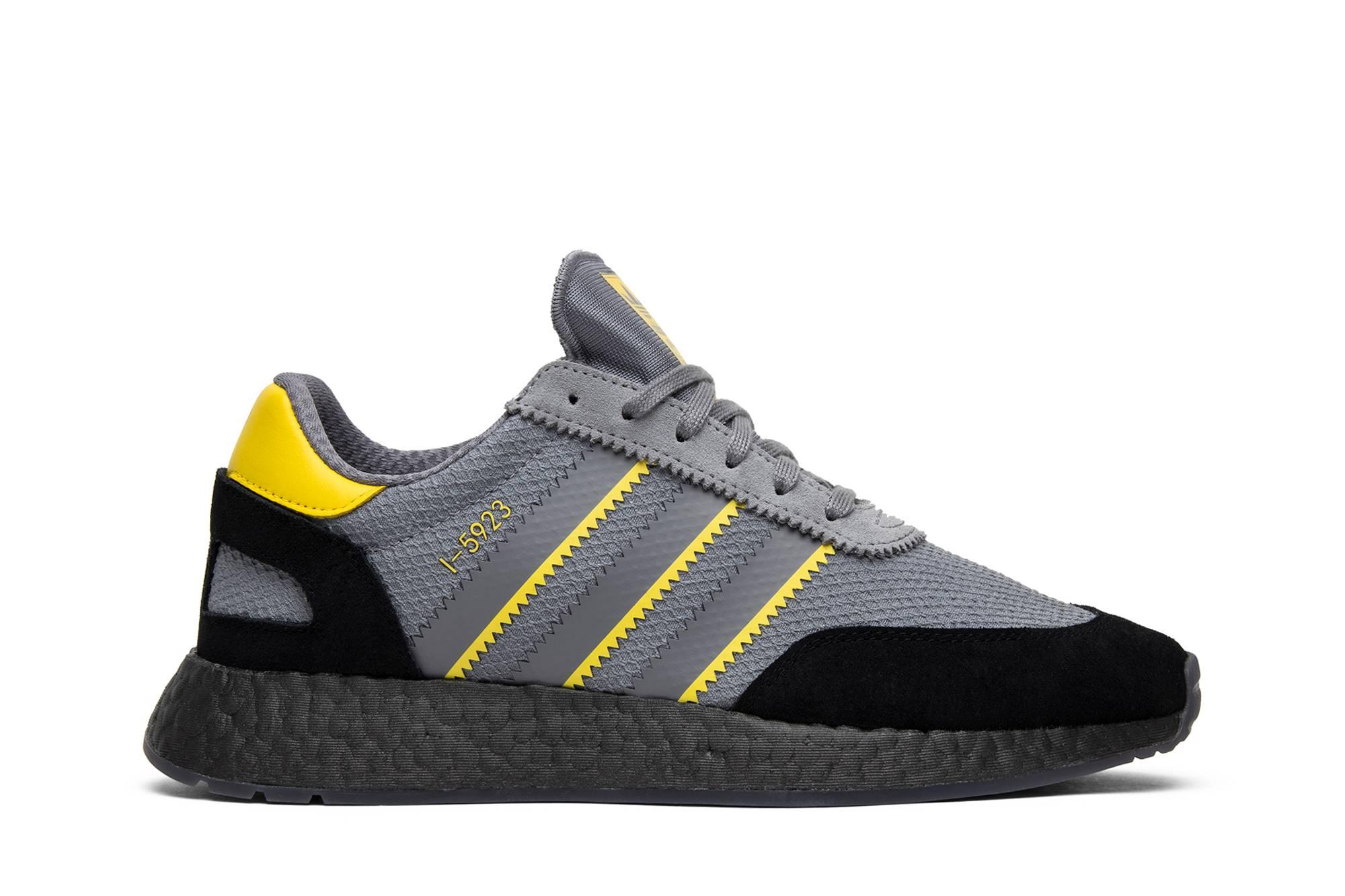 adidas Size? X I-5923 'manchester Showers' in Black for Men | Lyst
