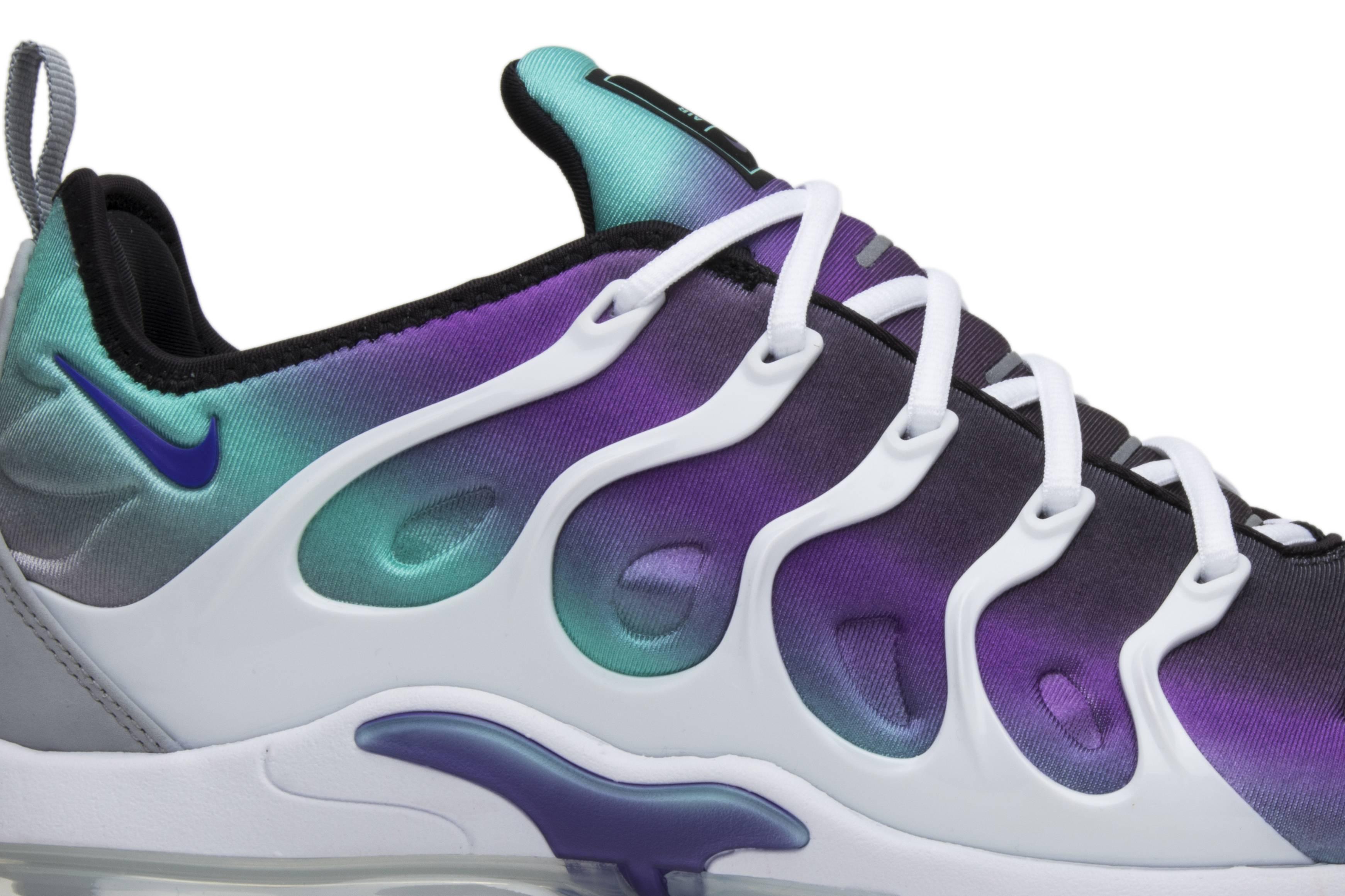 air max vapormax plus purple