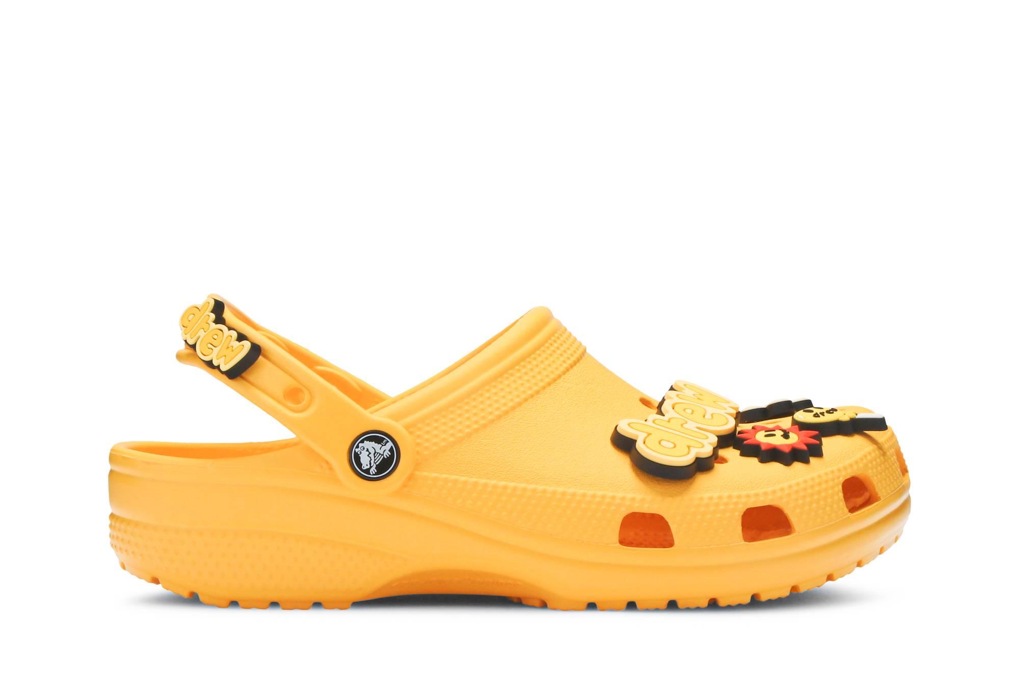 justin bieber crocs size 7