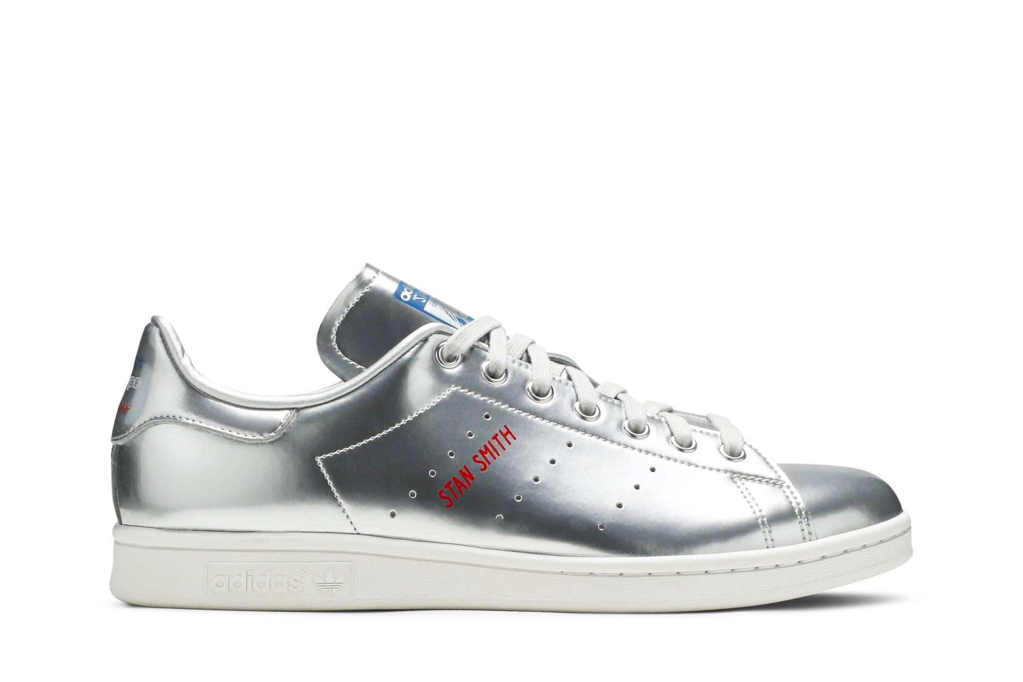 stan smith silver trainers