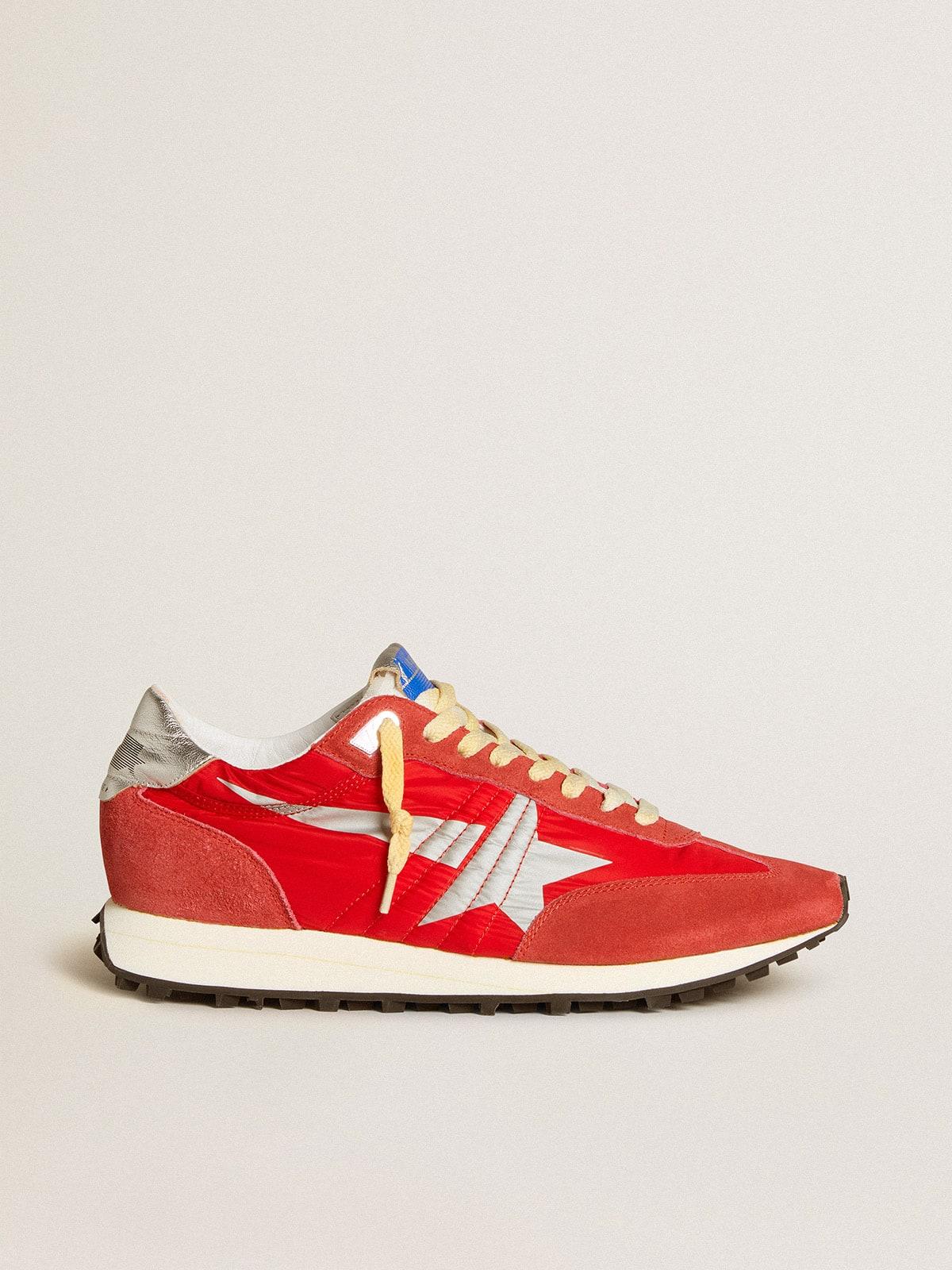 Golden Goose Marathon With Nylon Upper And Star in Red for