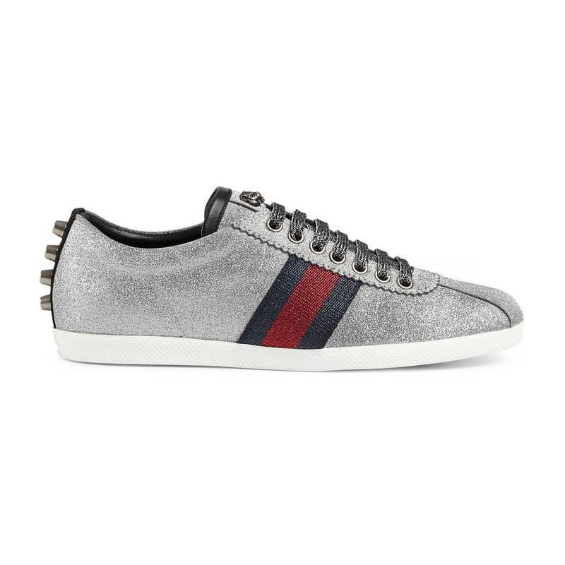 basket brillante homme