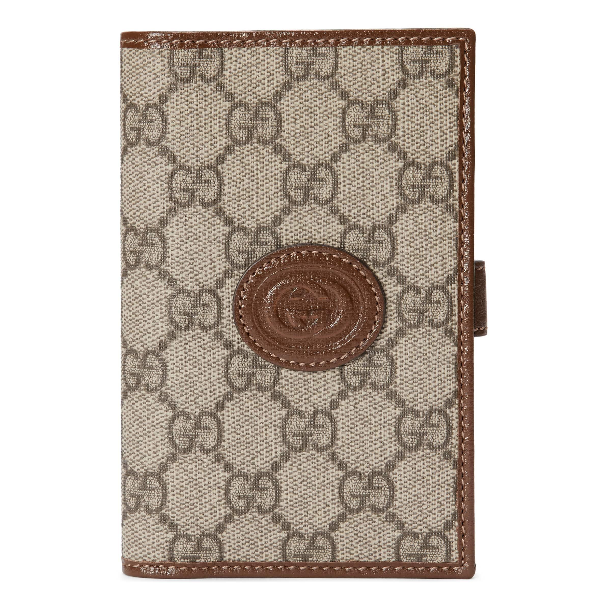 Gucci GG Passport Case With Interlocking G in Natural Lyst
