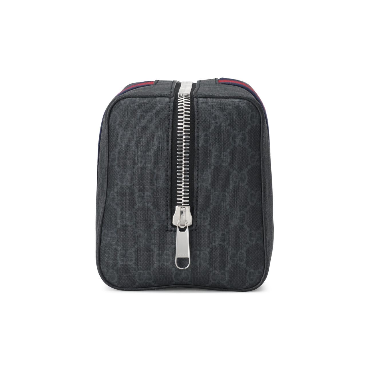 black gucci toiletry bolsa