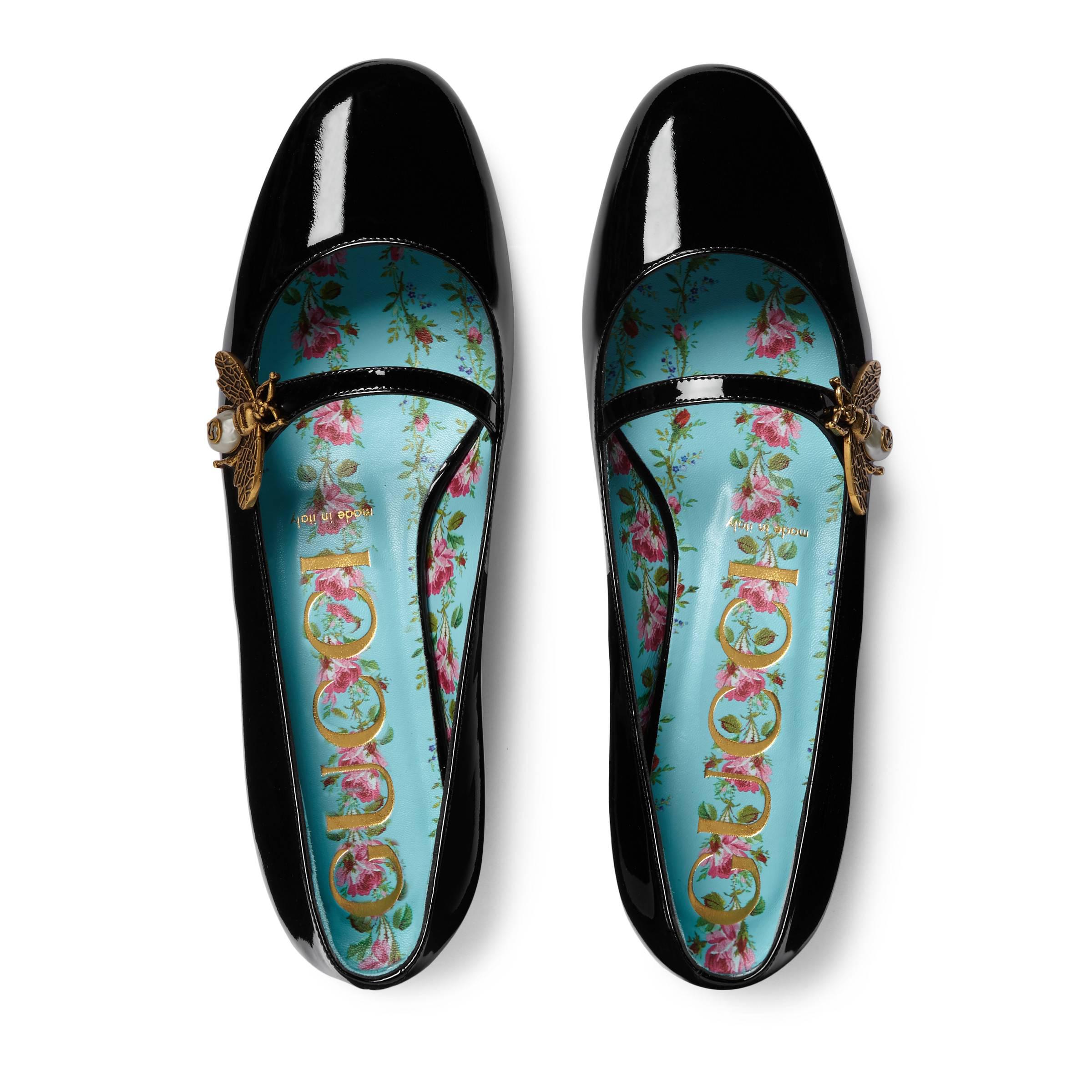 Ballerina in vernice con ape di Gucci in Nero | Lyst
