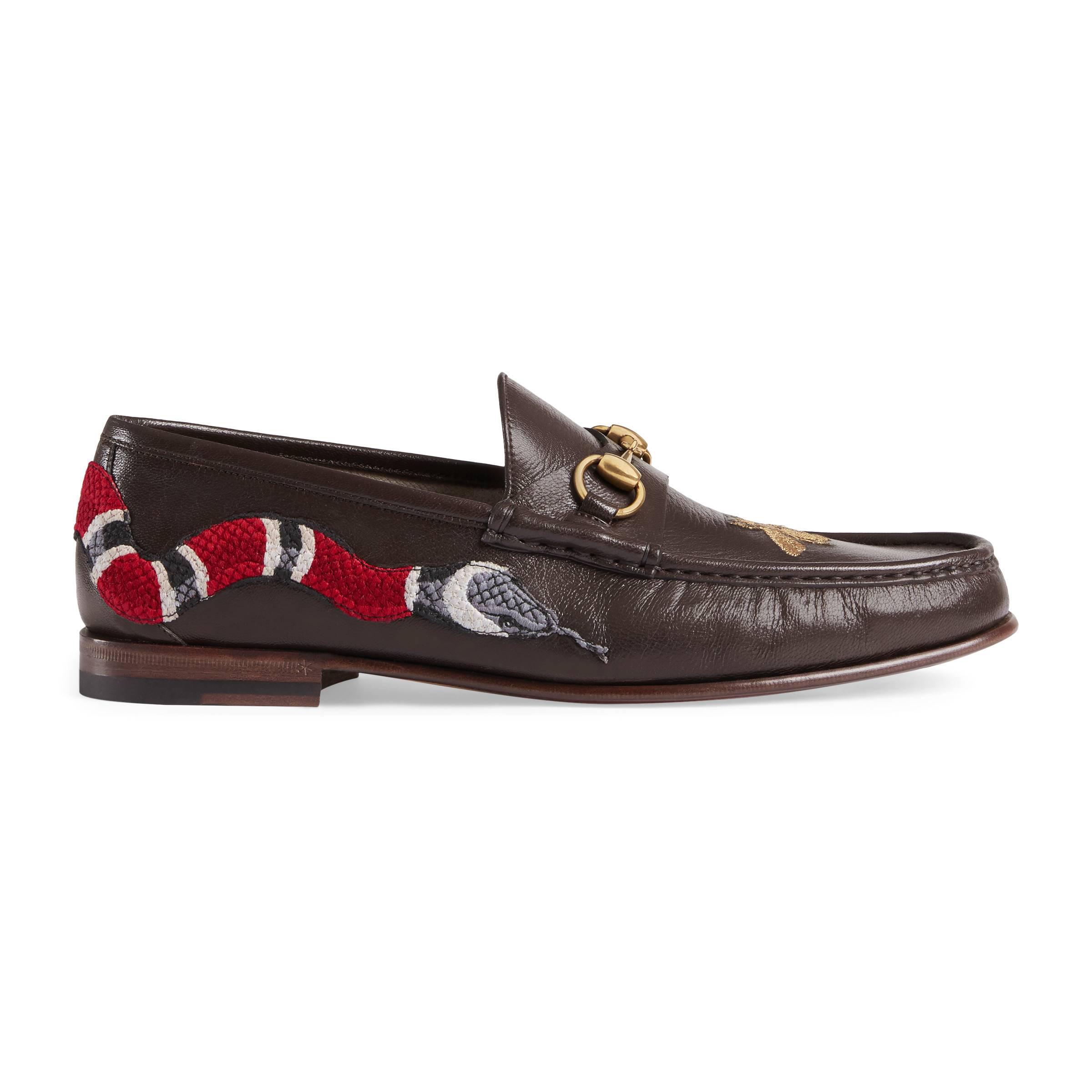 Gucci Leather Loafer With Snake in 