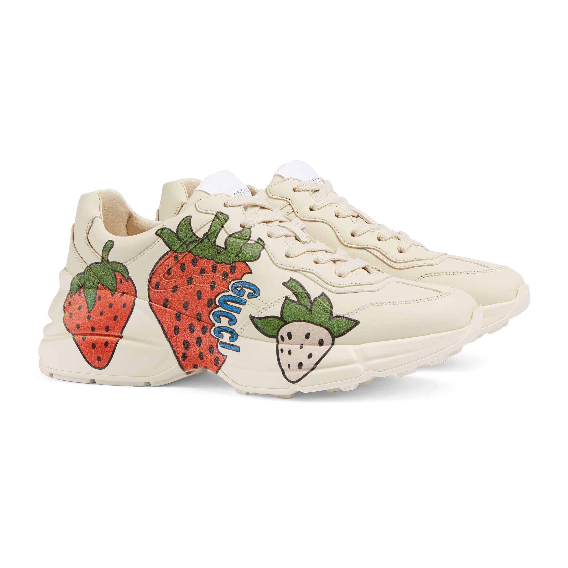 Gucci Rhyton Strawberry Sneakers in White | Lyst