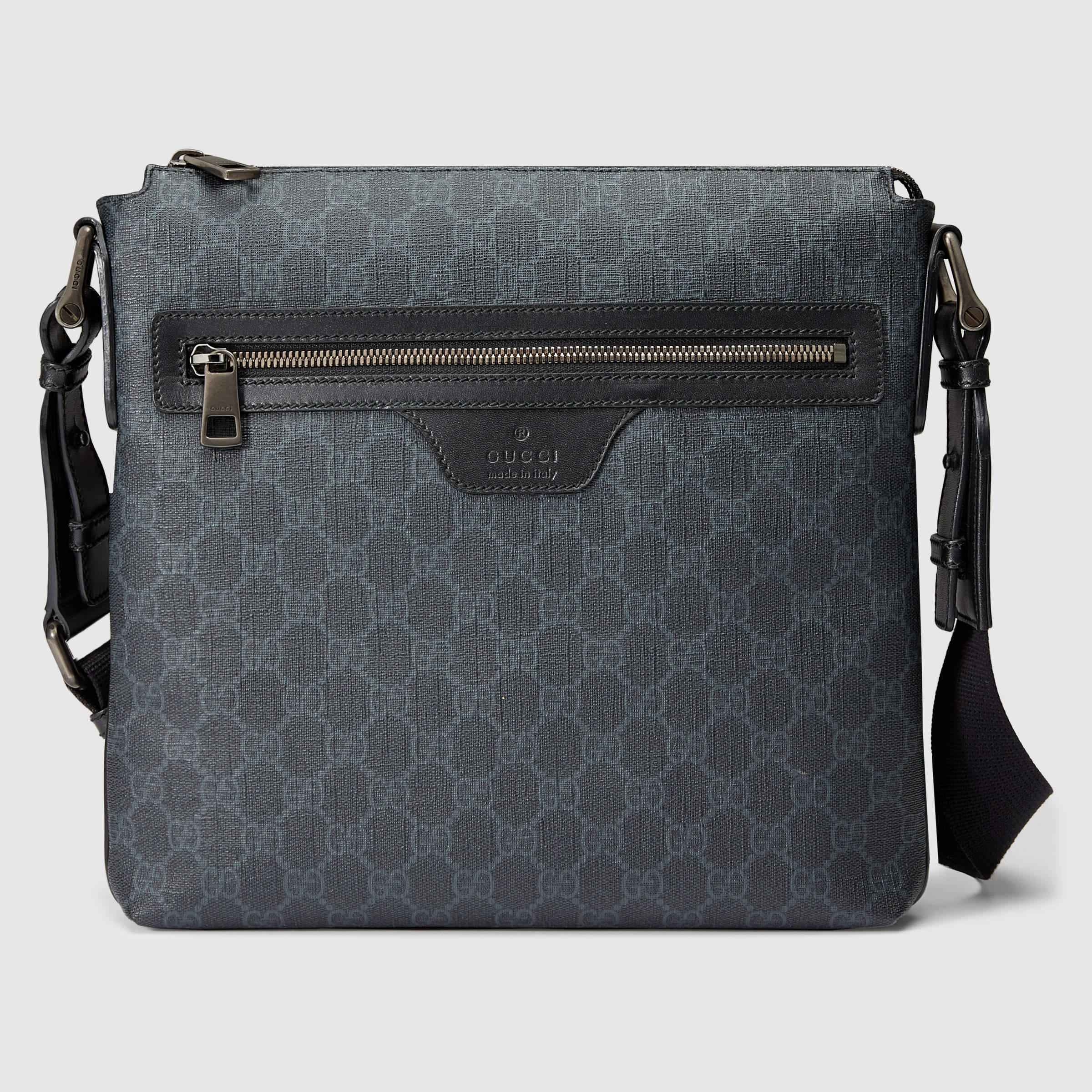 gucci supreme canvas messenger bag