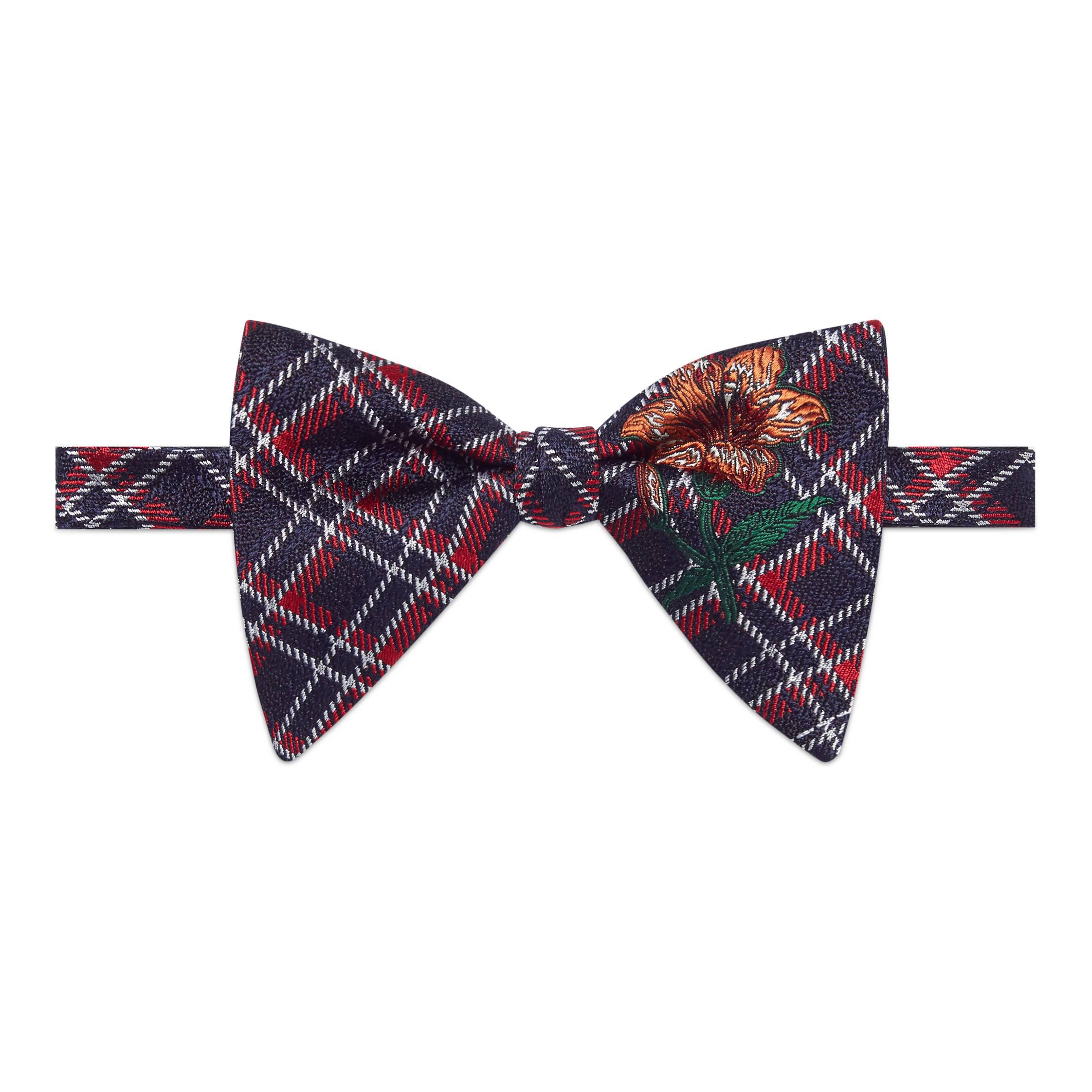 Gucci Silk Embroidered Plaid Bow Tie for Men - Lyst