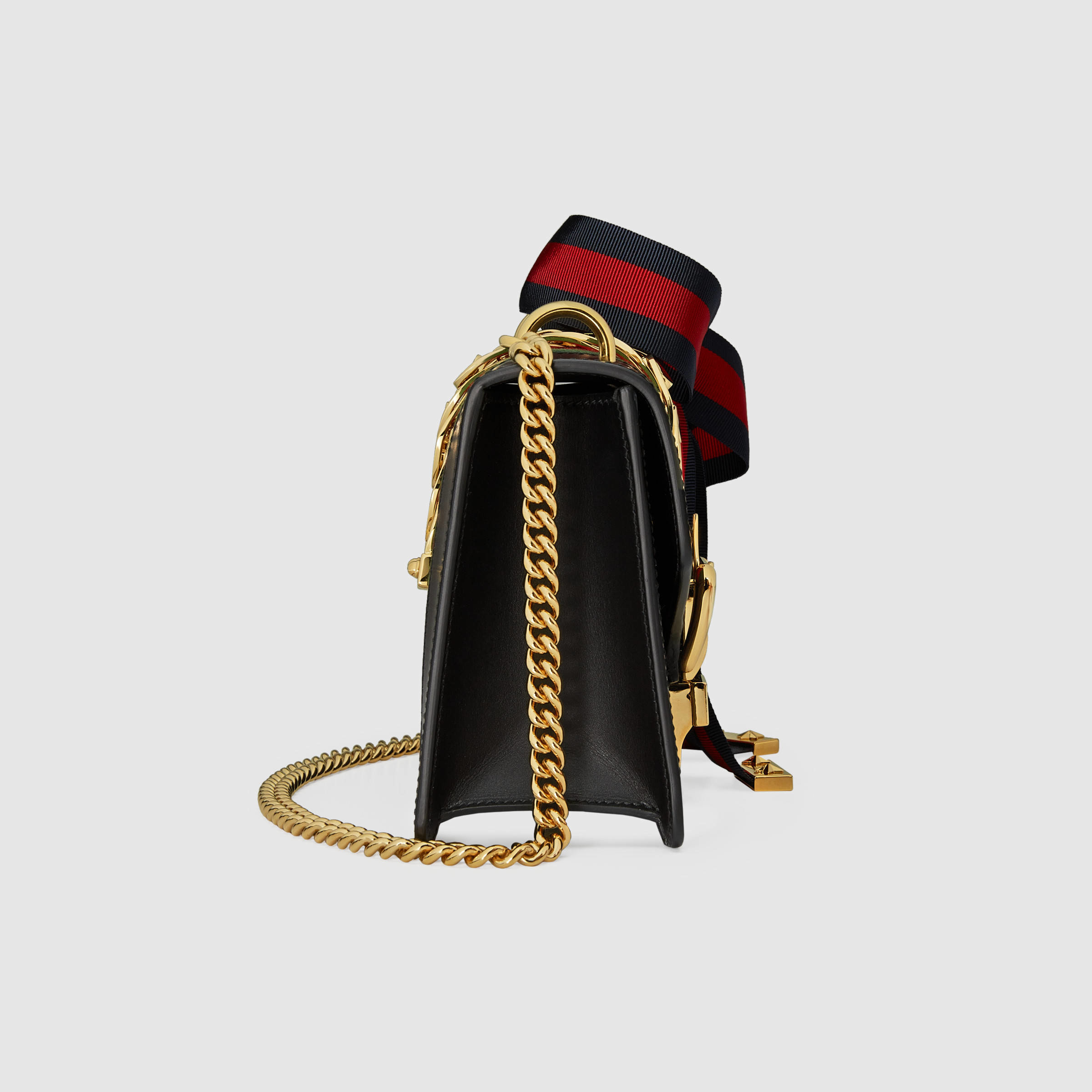 Gucci Sylvie Mini Chain Bag in Black | Lyst