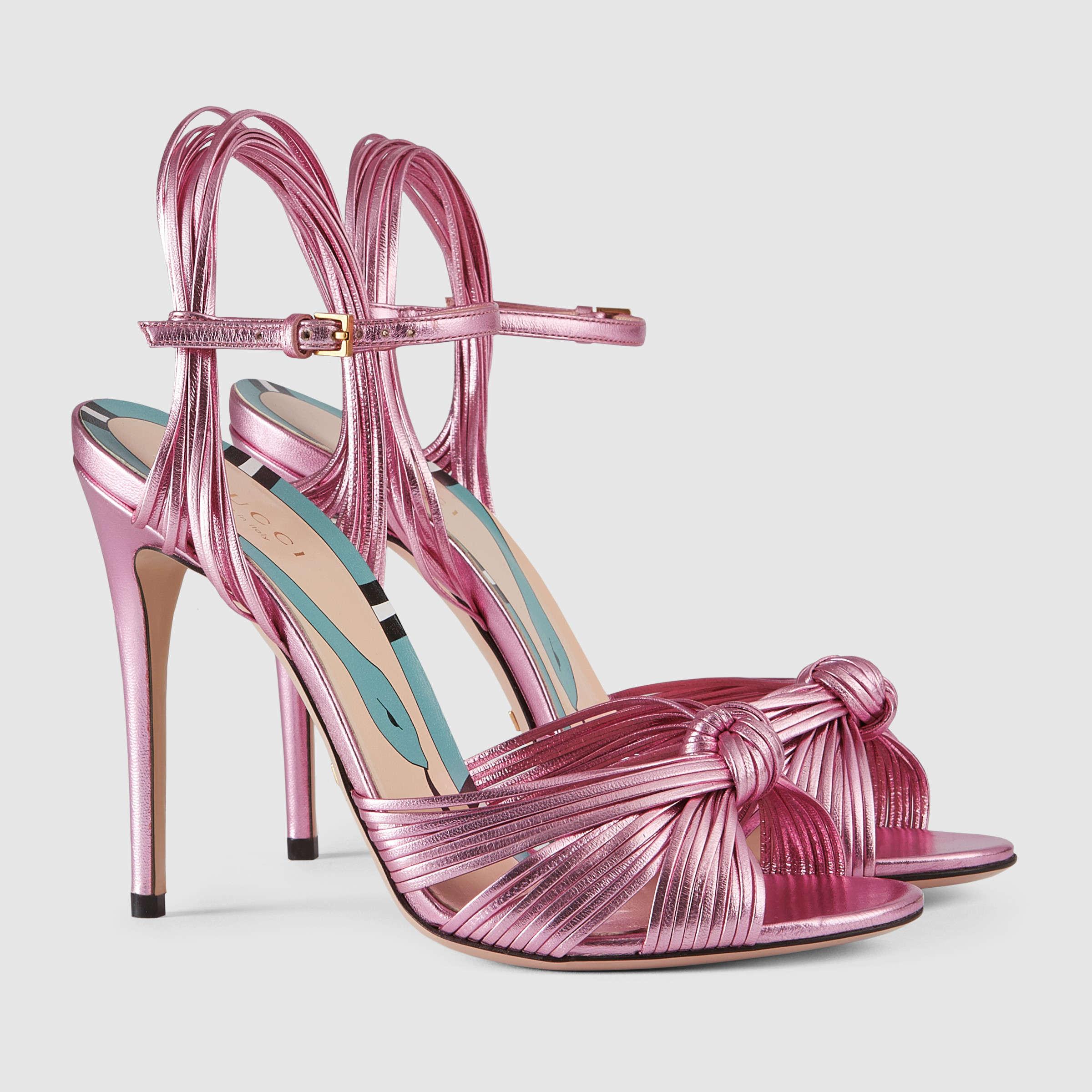 Gucci Allie Knotted Metallic Leather Sandals in Pink | Lyst