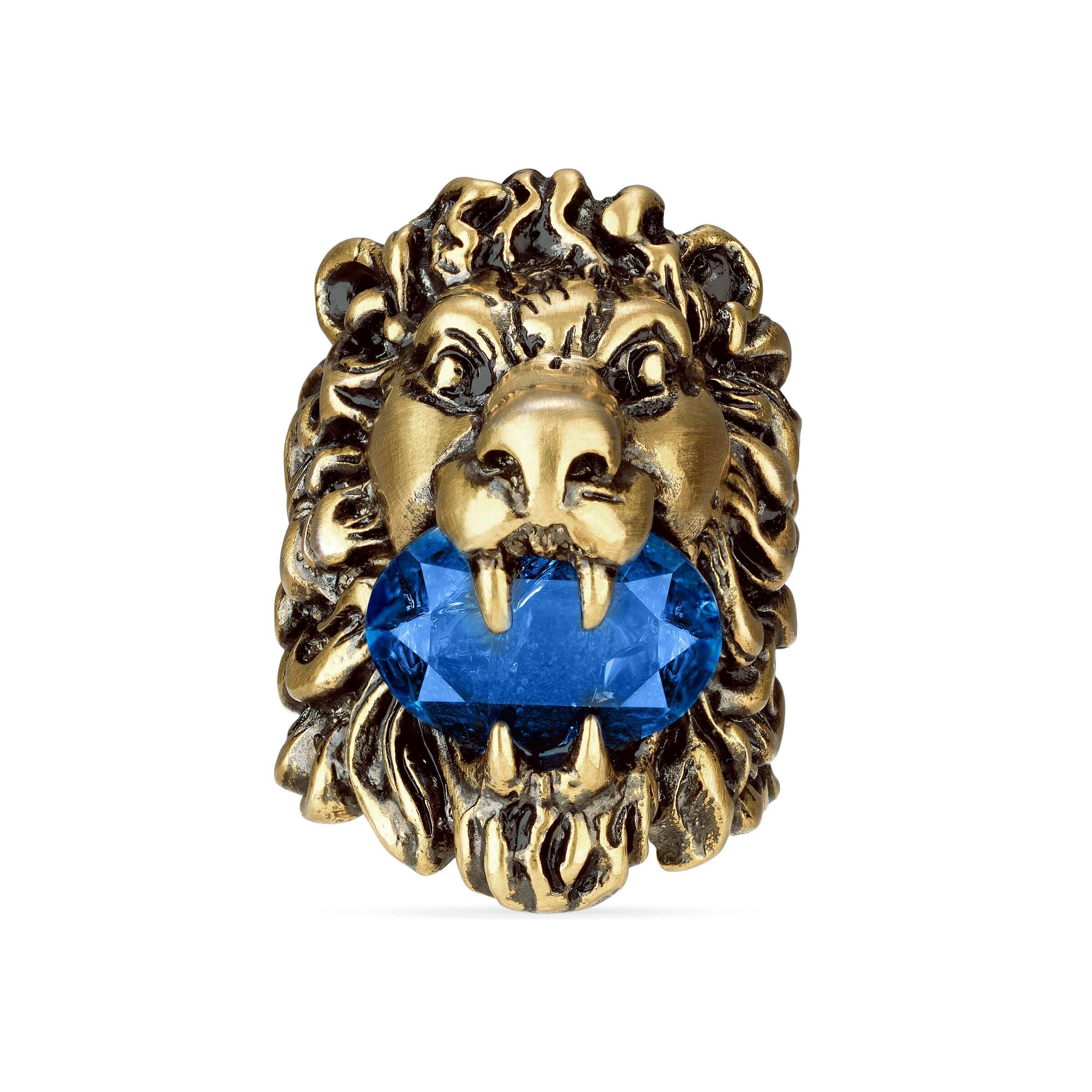 Gucci Lion Head Ring With Crystal in Blue | Lyst