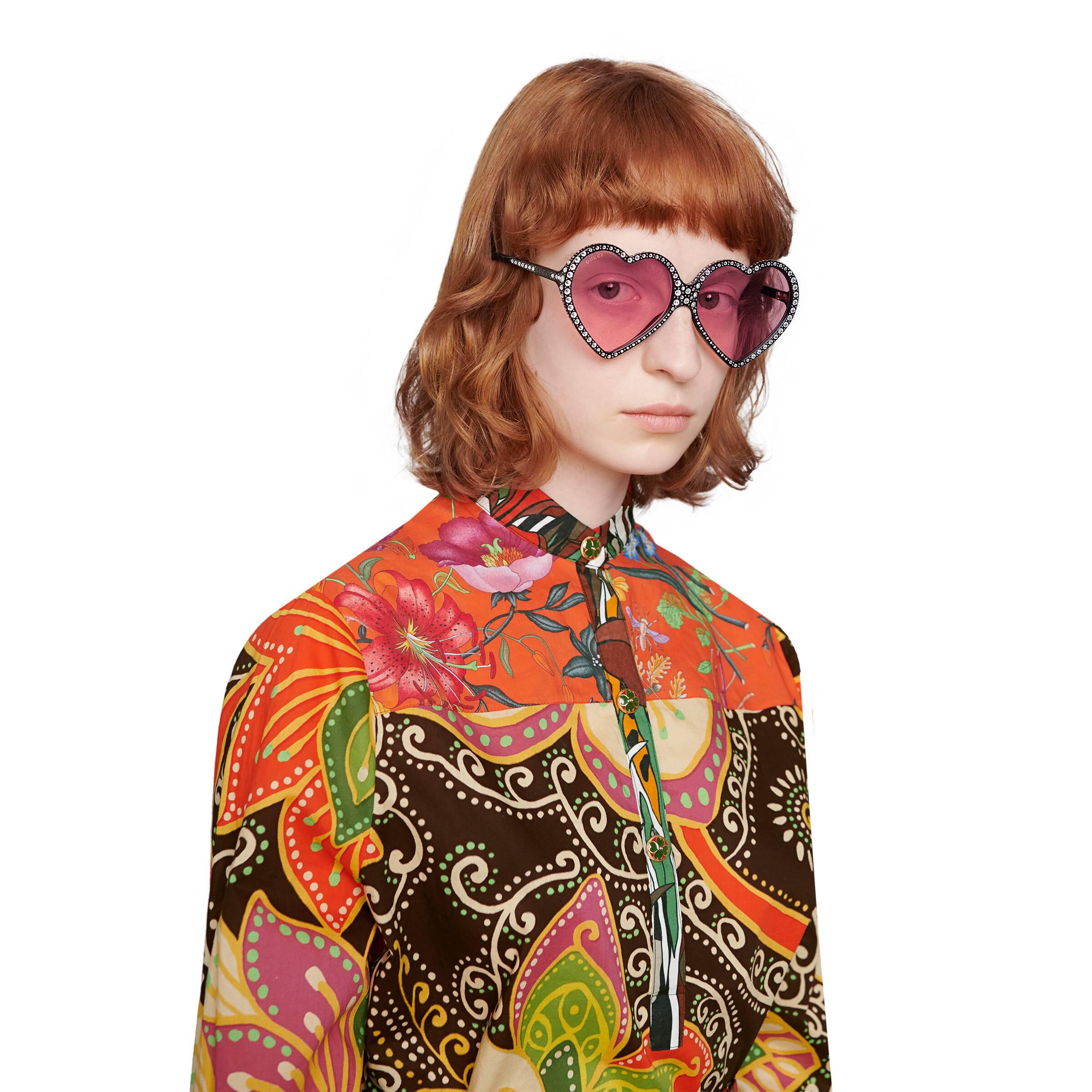 Occhiali a cuore Elton JohnGucci in Satin di colore Blu | Lyst