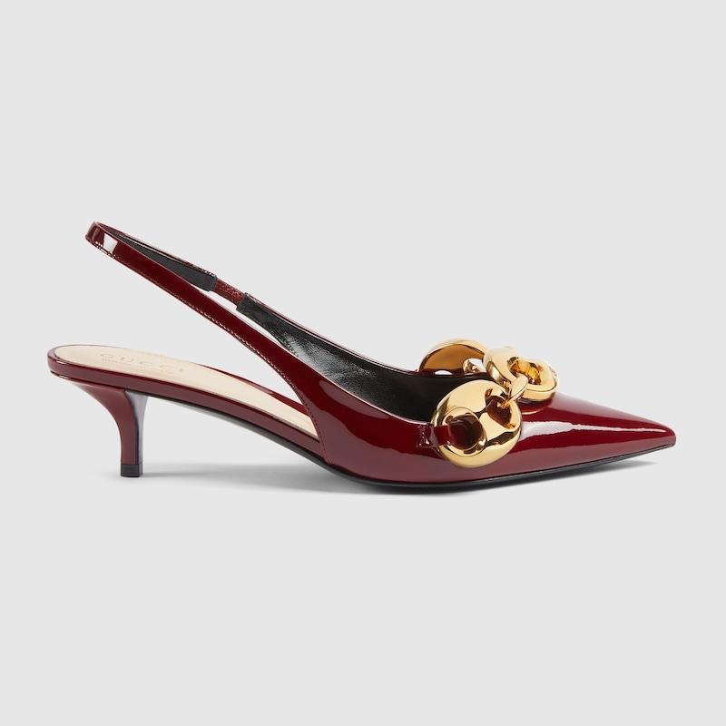 シューズ・サンダルその他 GUCCI Bordeaux patent leather pump with crystal chain GUCCI Demi patent leather-trimmed crystal-embellished mesh
