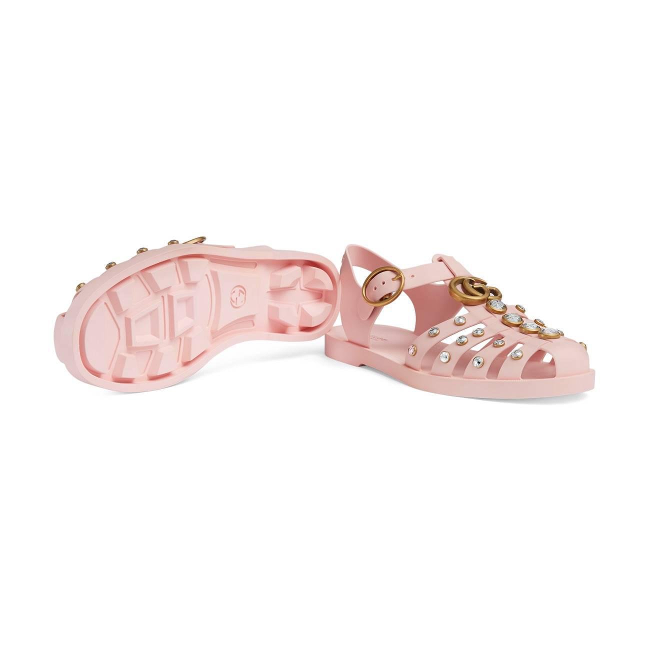 jazz Afdeling Biscuit Gucci Rubber Sandal With Crystals in Pink | Lyst