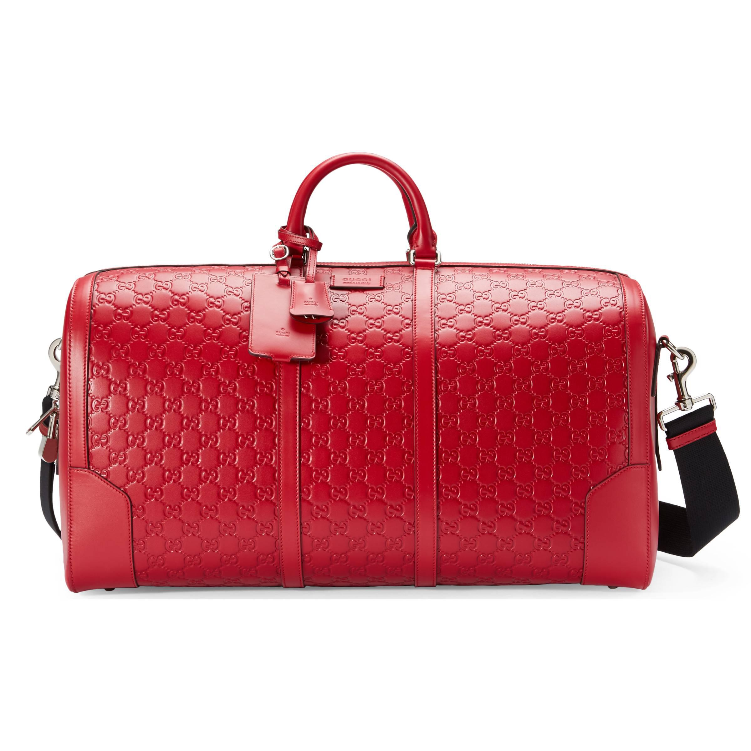 Gucci Signature Leather Duffle in Red for Men | Lyst