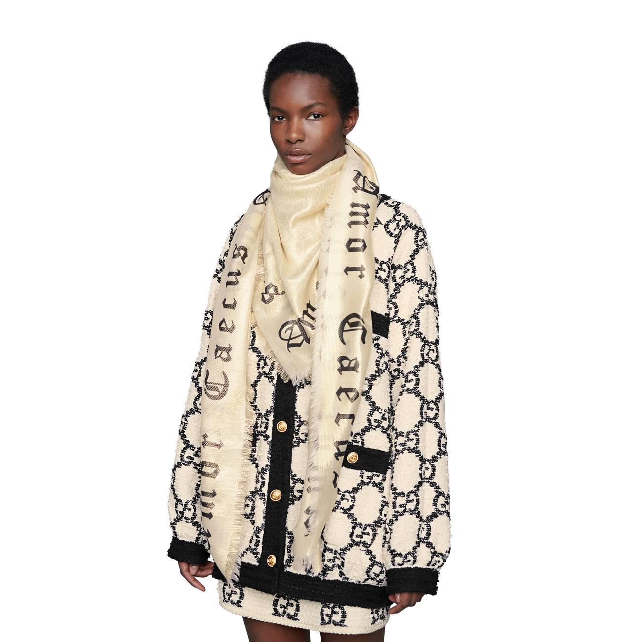 Gucci Wool Lamé Shawl With GG Pattern in Beige (Natural) - Lyst