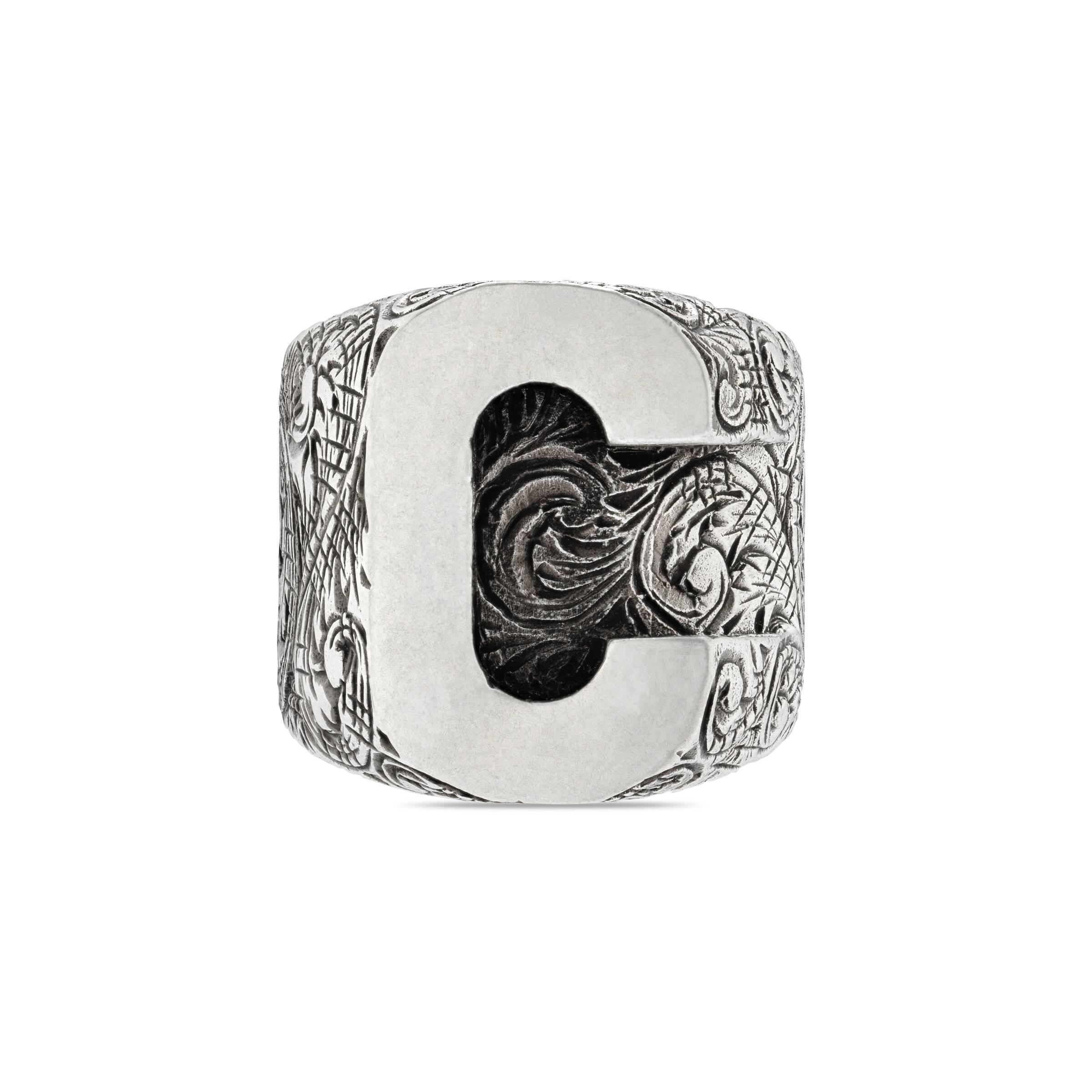 Gucci "c" Letter Ring -