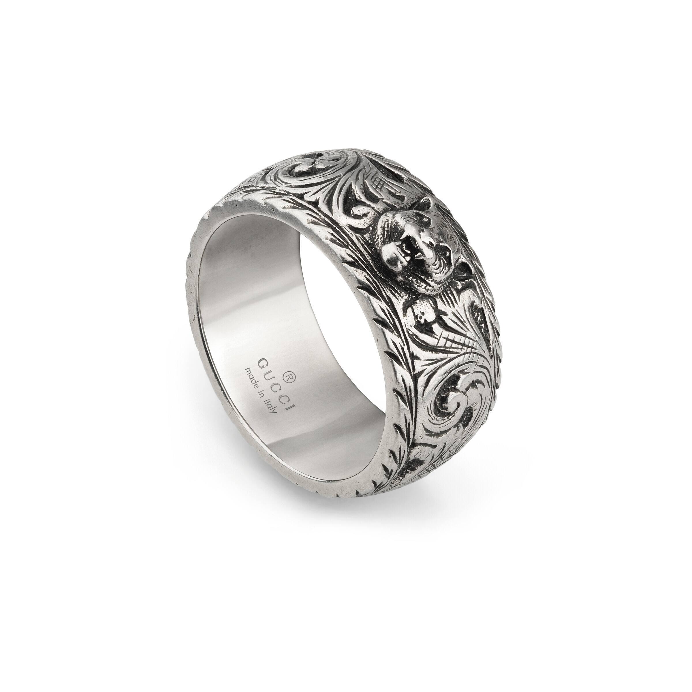 アクセサリーその他 Gucci Thin Silver Ring With Feline Head Silver Aged Dark Gucci Thin Silver Ring With Feline Head Gucci