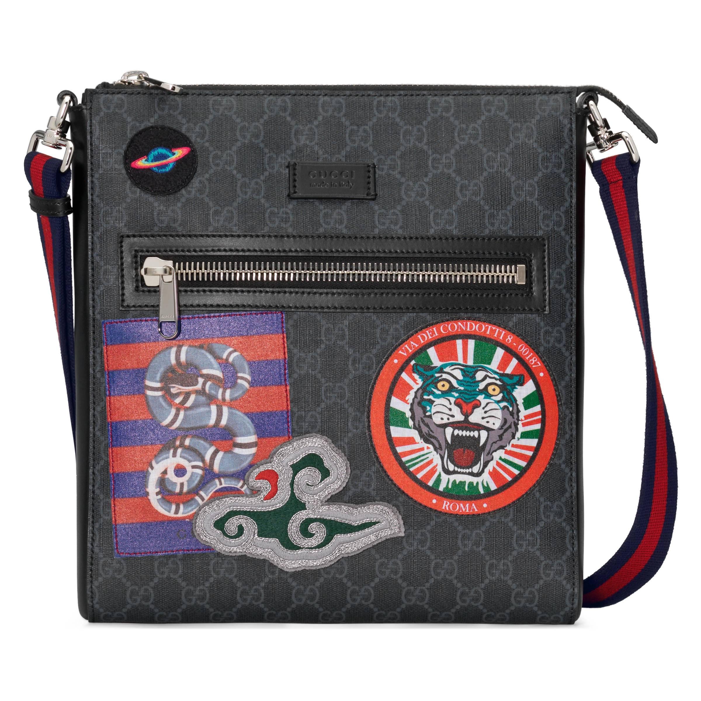 Gucci Night Courrier GG Supreme Messenger in Black for Men | Lyst UK