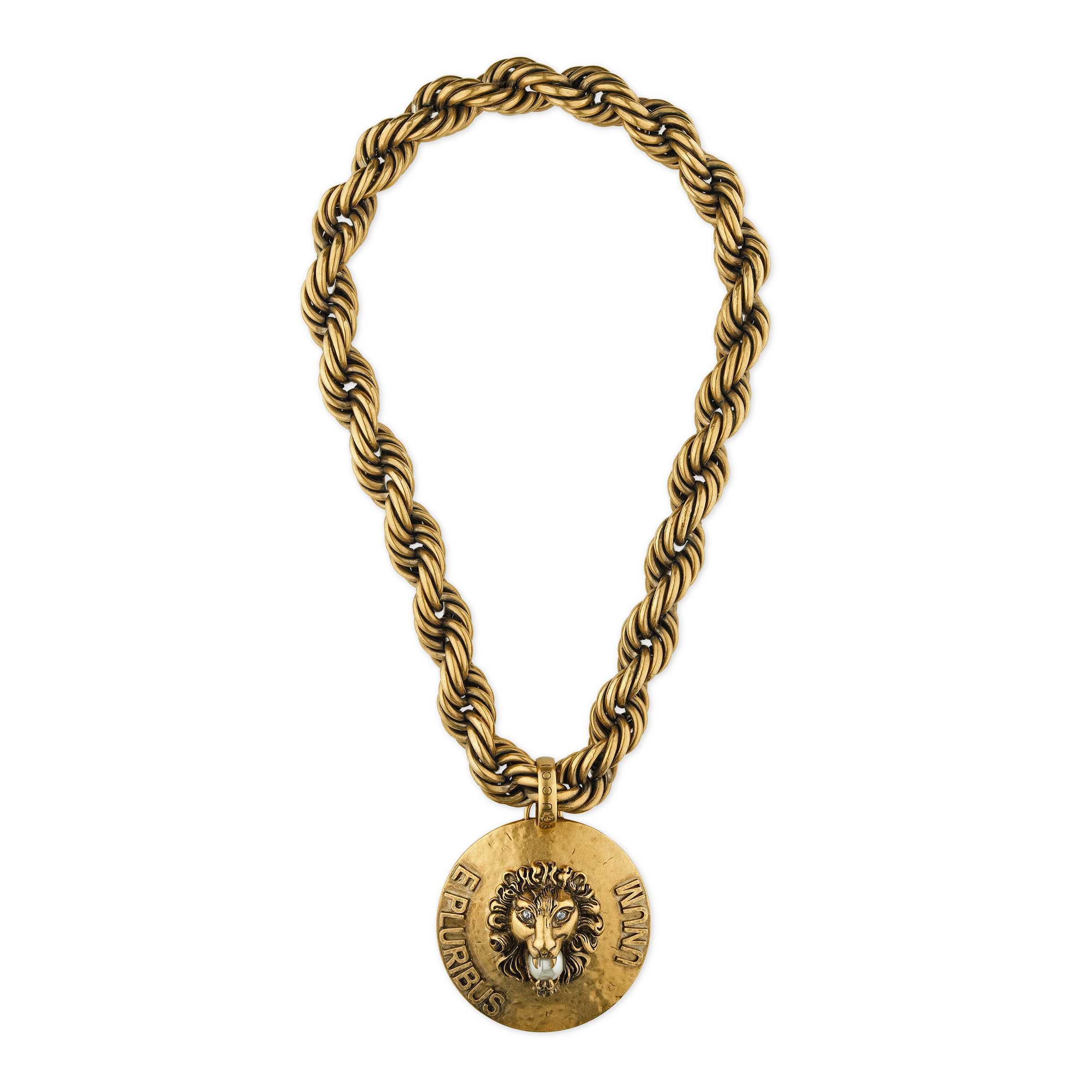 gucci lion chain