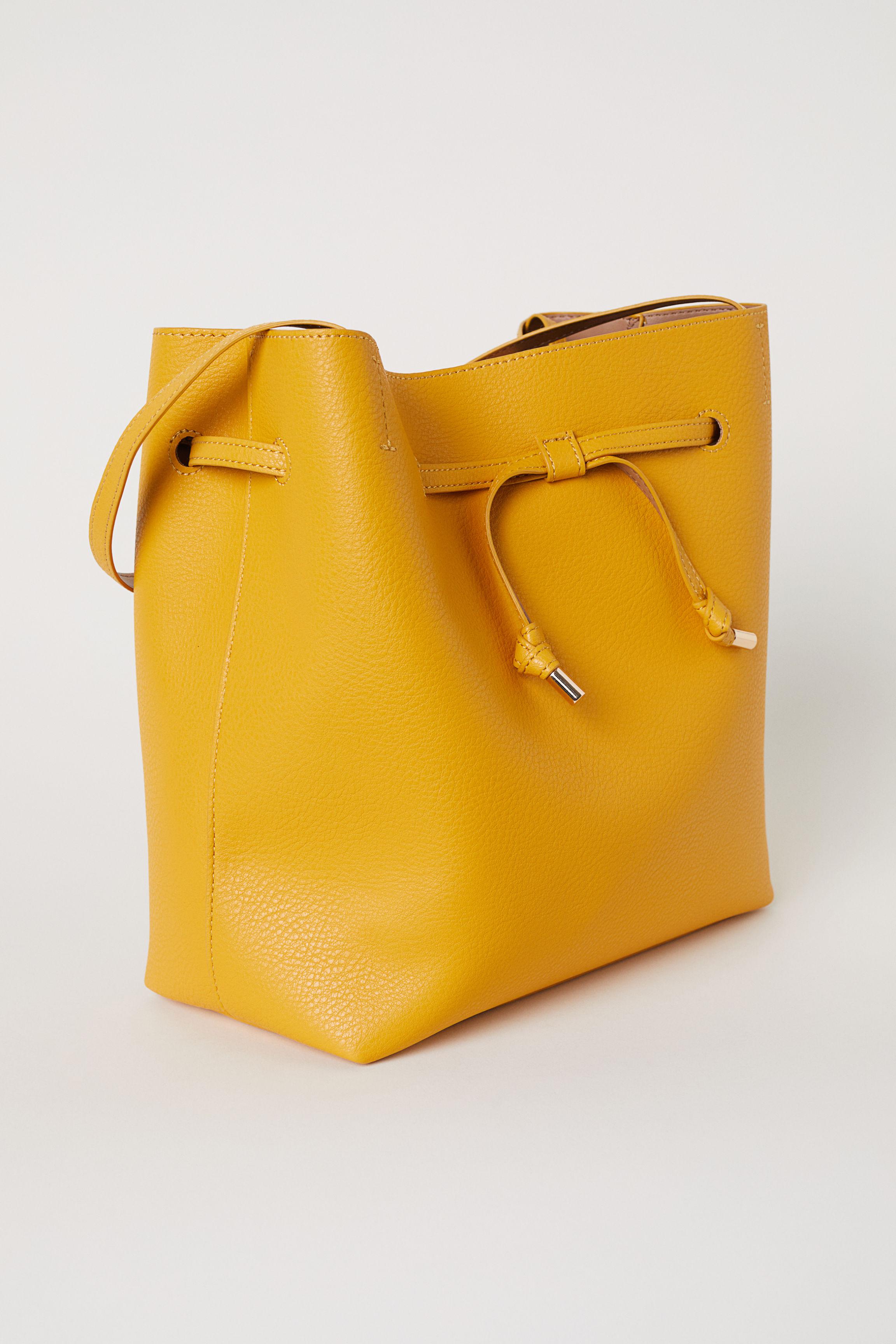 H&M Bucket Bag in Yellow - Lyst