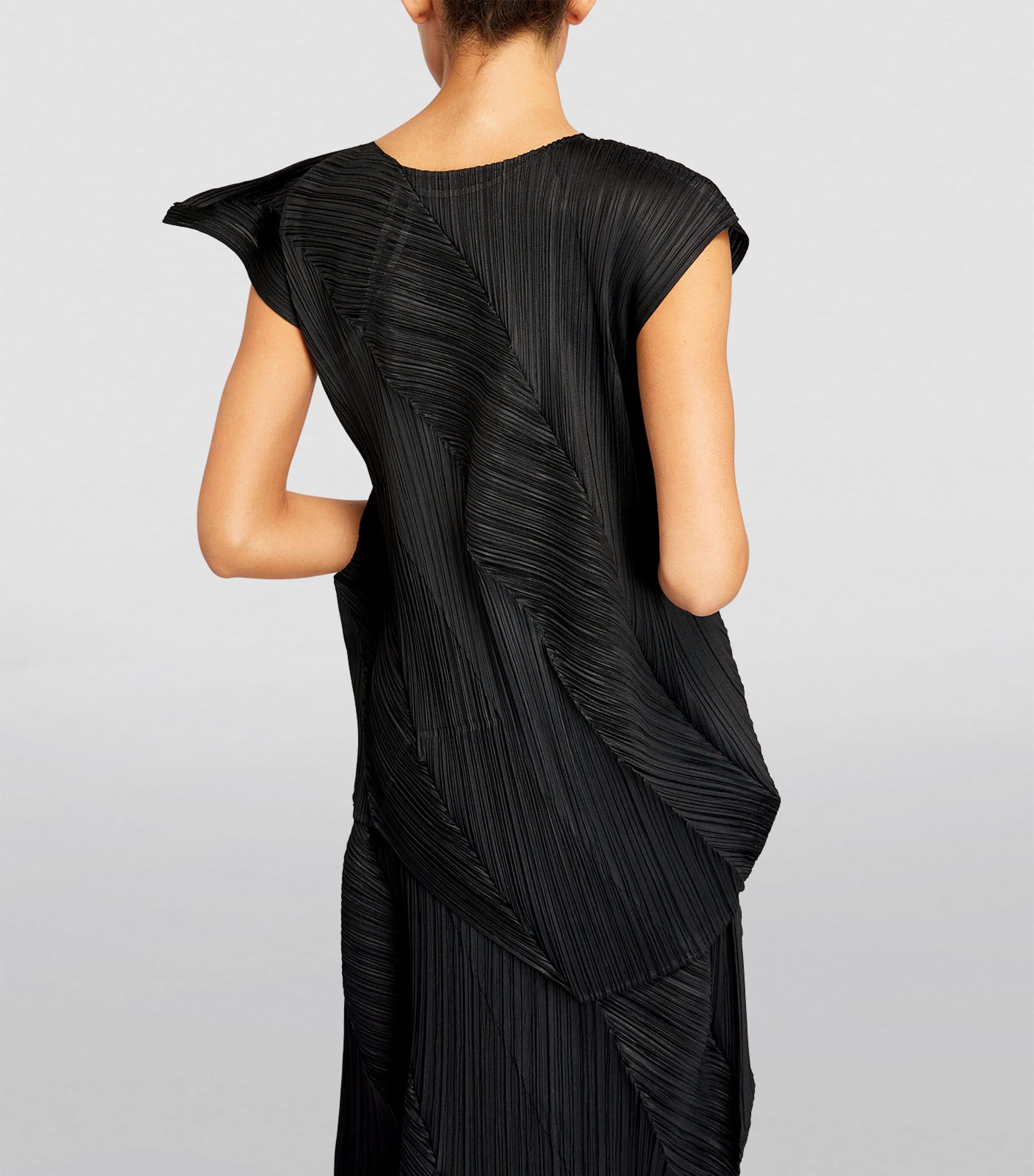 Pleats Please Issey Miyake Asymmetric Kombu Top in Black