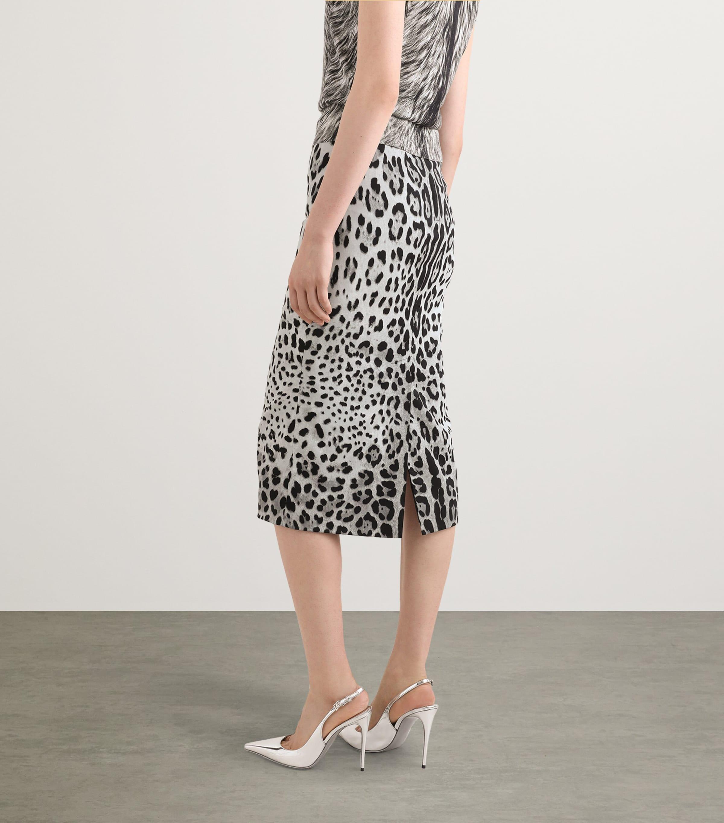 スカート DOLCE&GABBANA LEOPARD PRINT SILK PENCIL SKIRT Dolce & Gabbana Silk-Blend Leopard Print Midi Pencil Skirt
