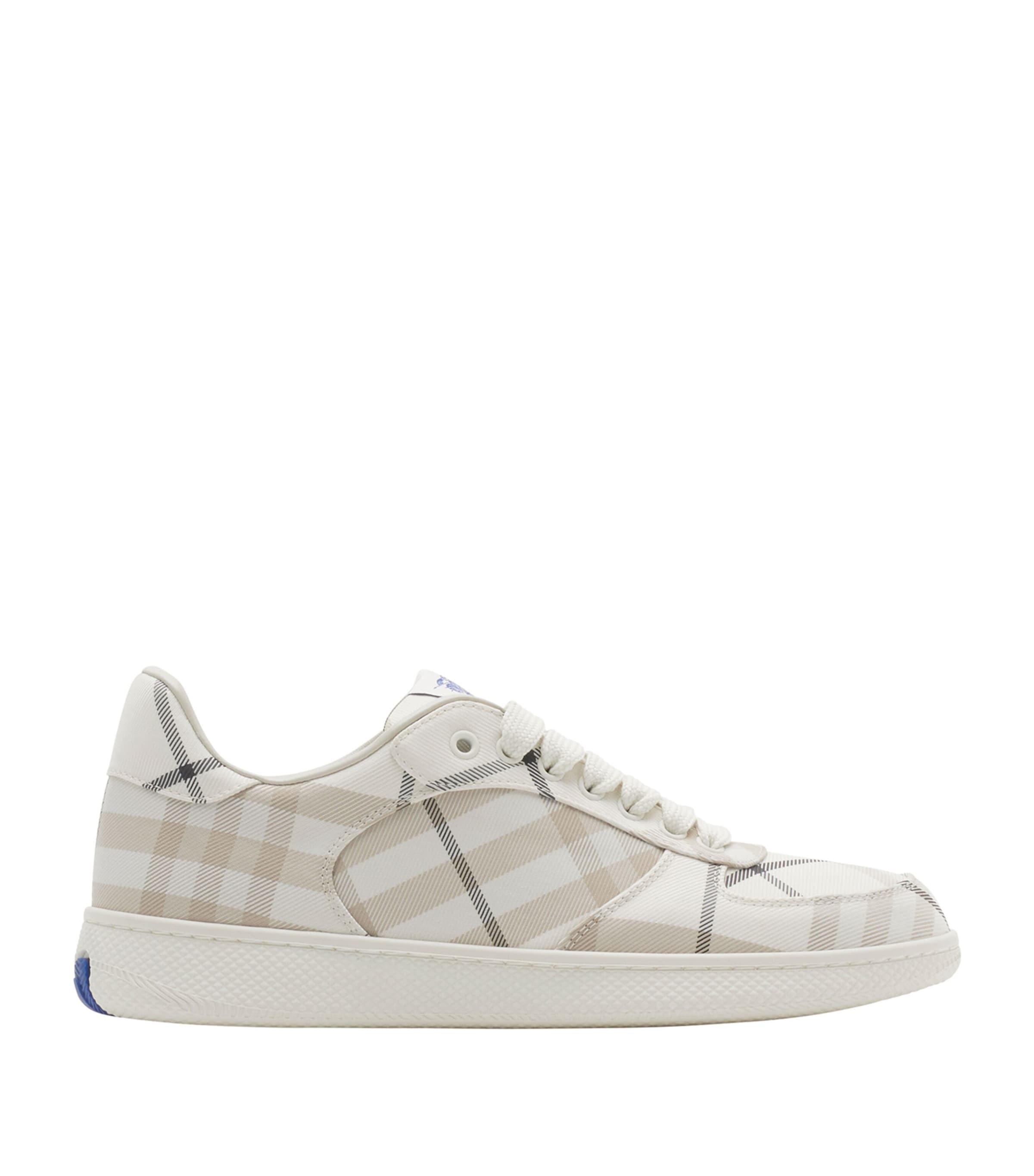 Burberry Low-top sneakers for Women | Online Sale up to 44