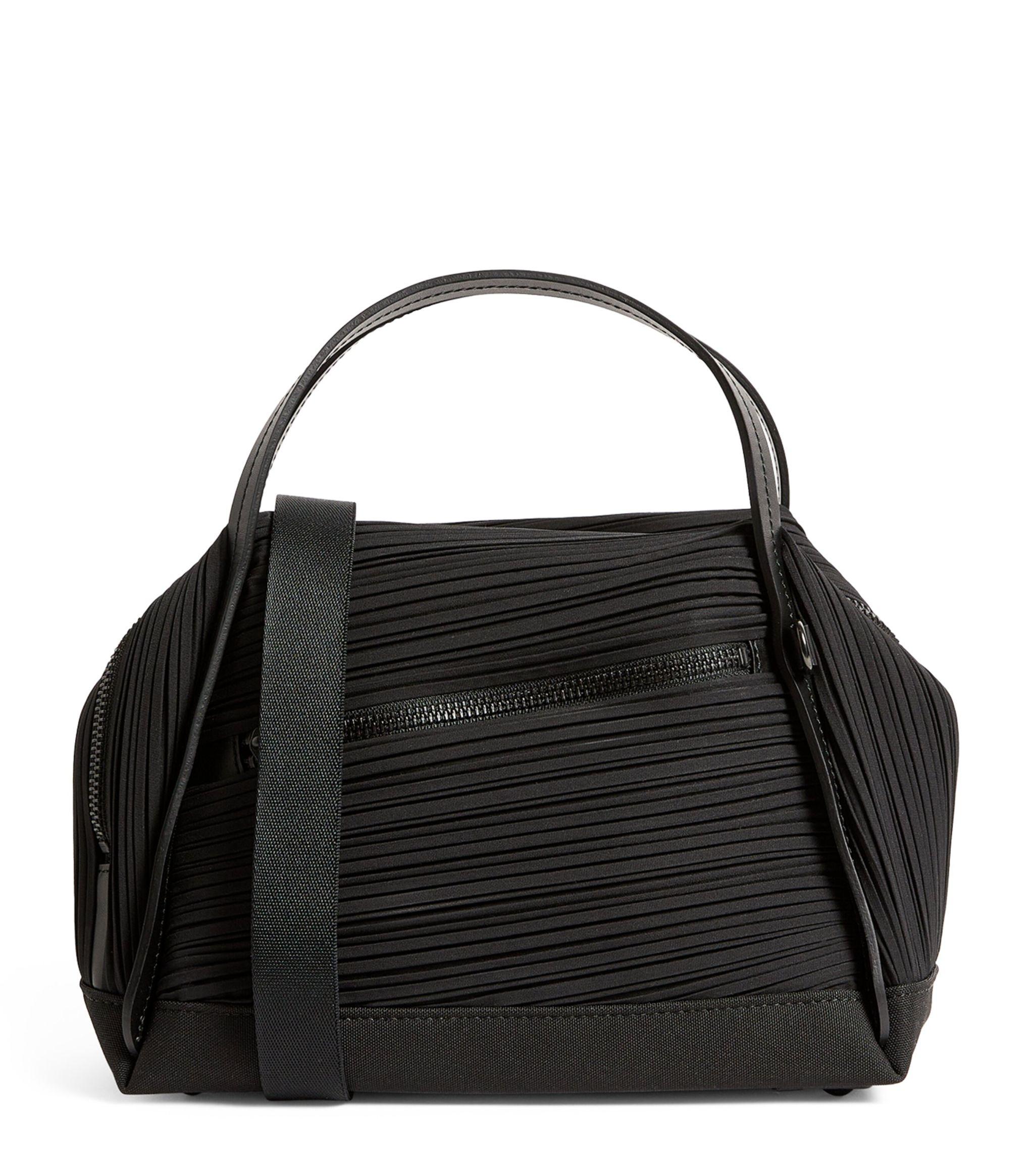 Issey miyake bag pleats deals