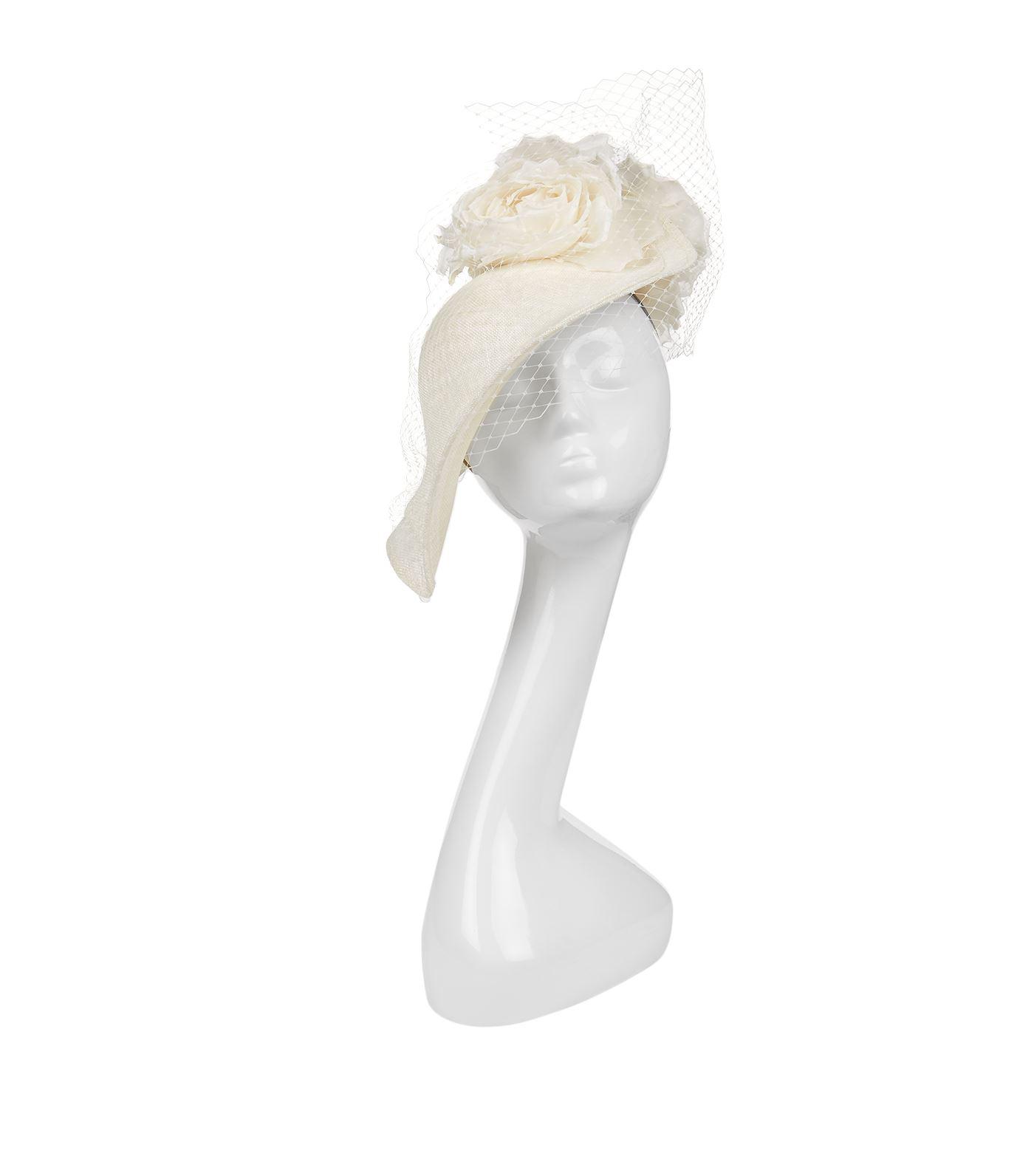 Philip Treacy Tulle Floral Mesh Asymmetric Headpiece in Ivory (White) - Lyst