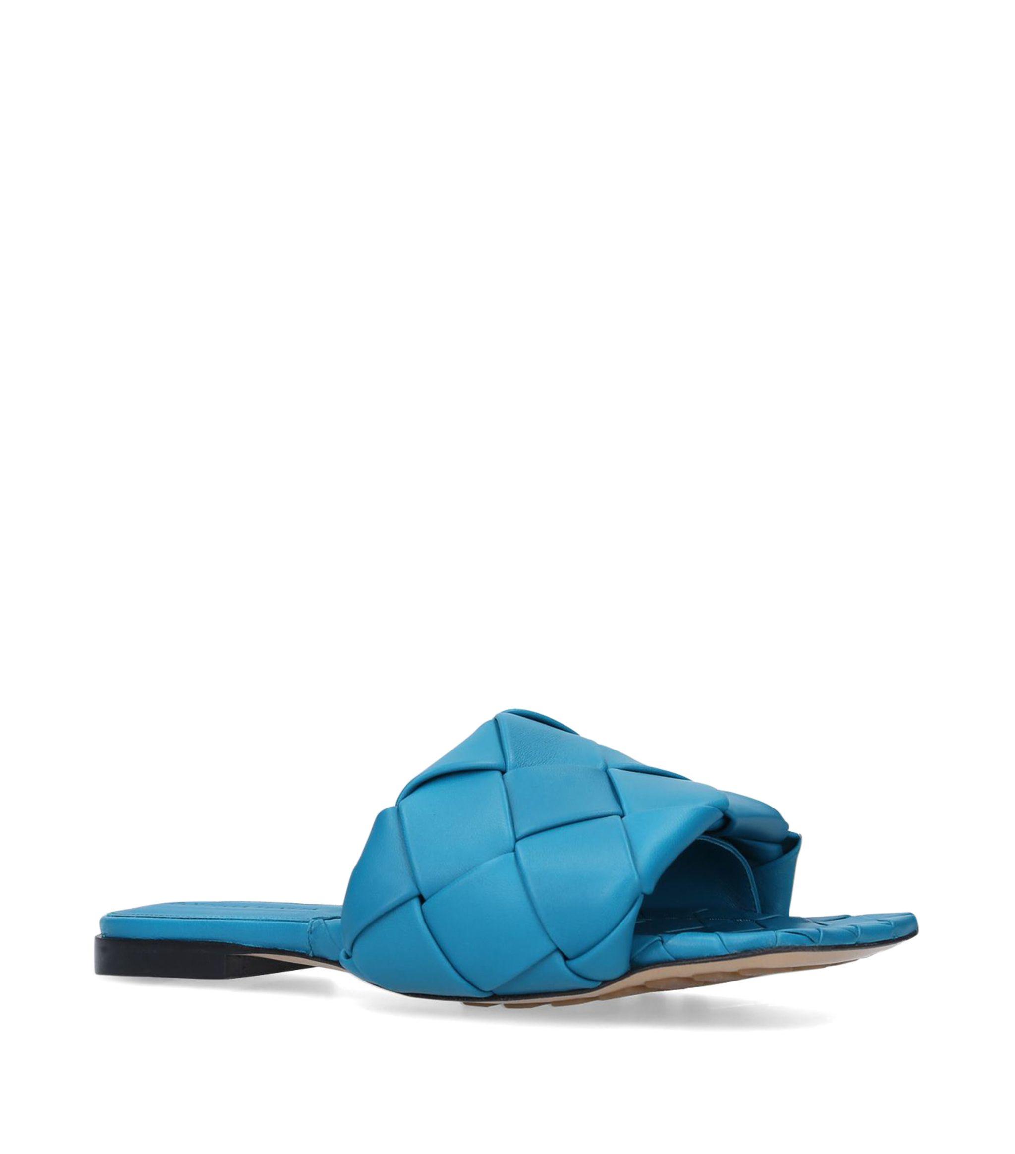bv board flat sandals