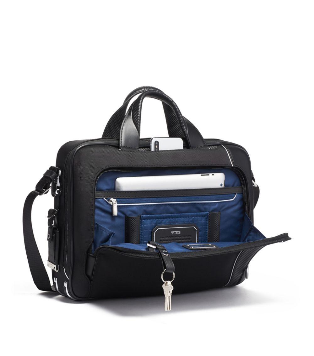 tumi arrive sadler brief