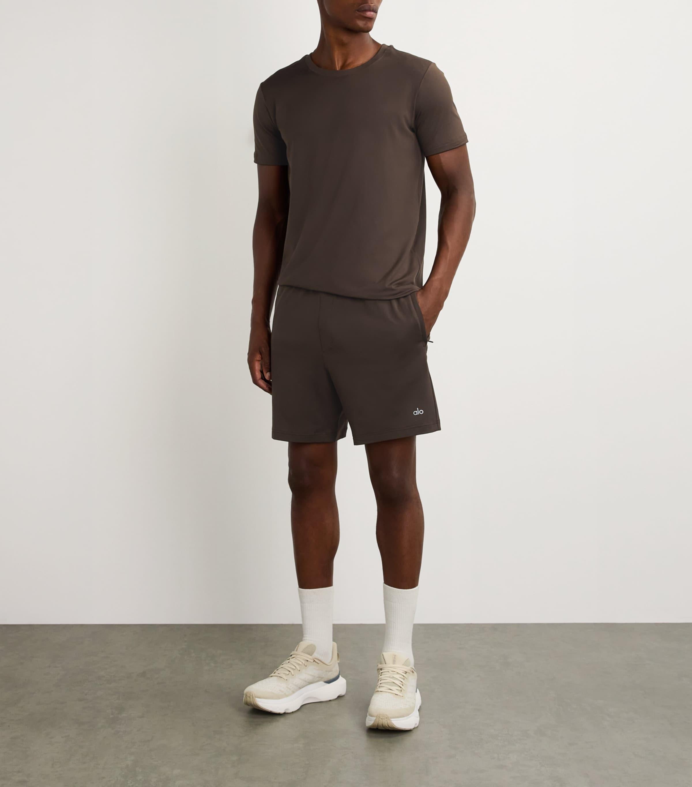 Alo Yoga Conquer React Performance Shorts in Gray for Men | Lyst