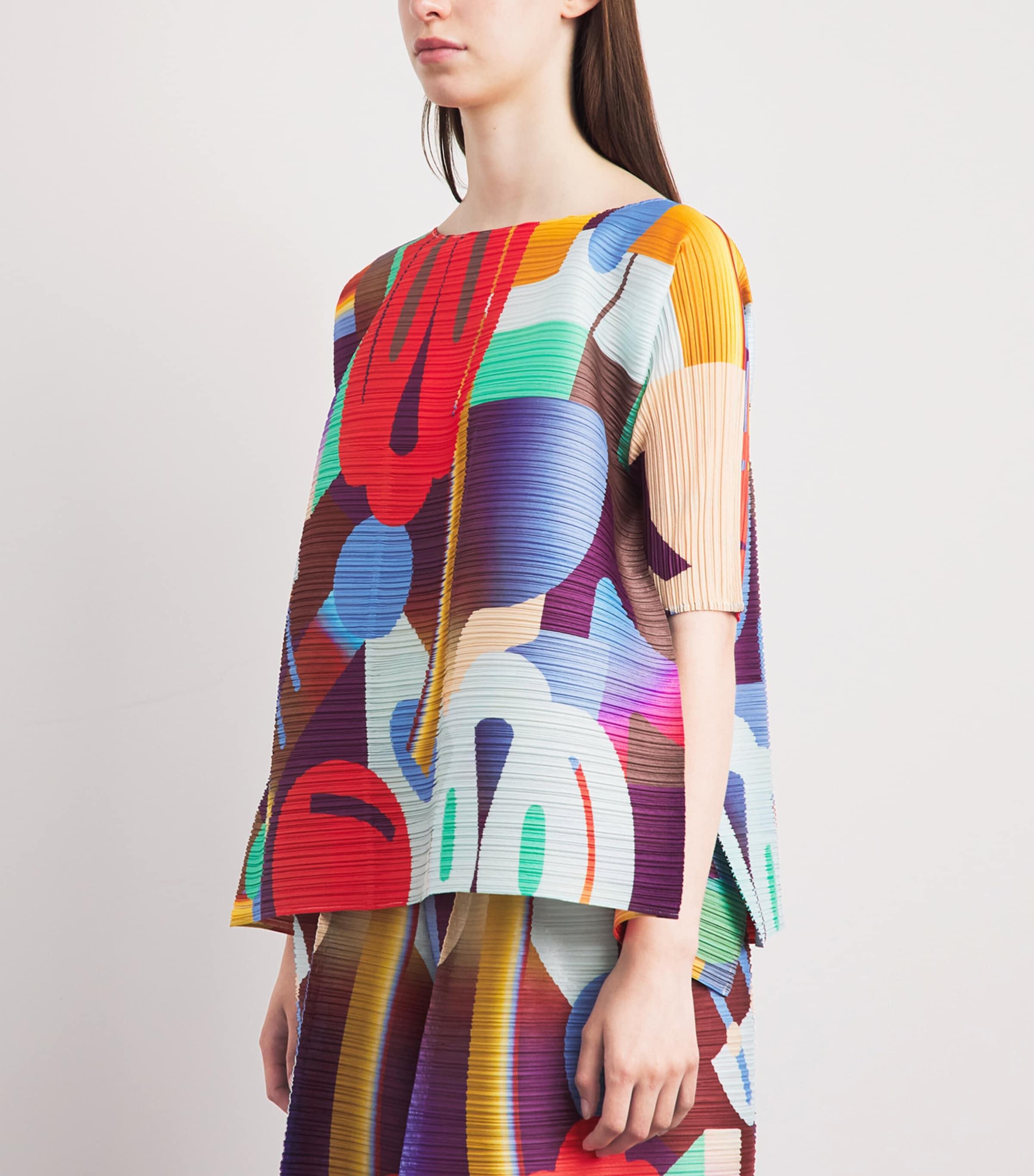 Pleats Please Issey Miyake Pleated Playground T-Shirt in Red | Lyst