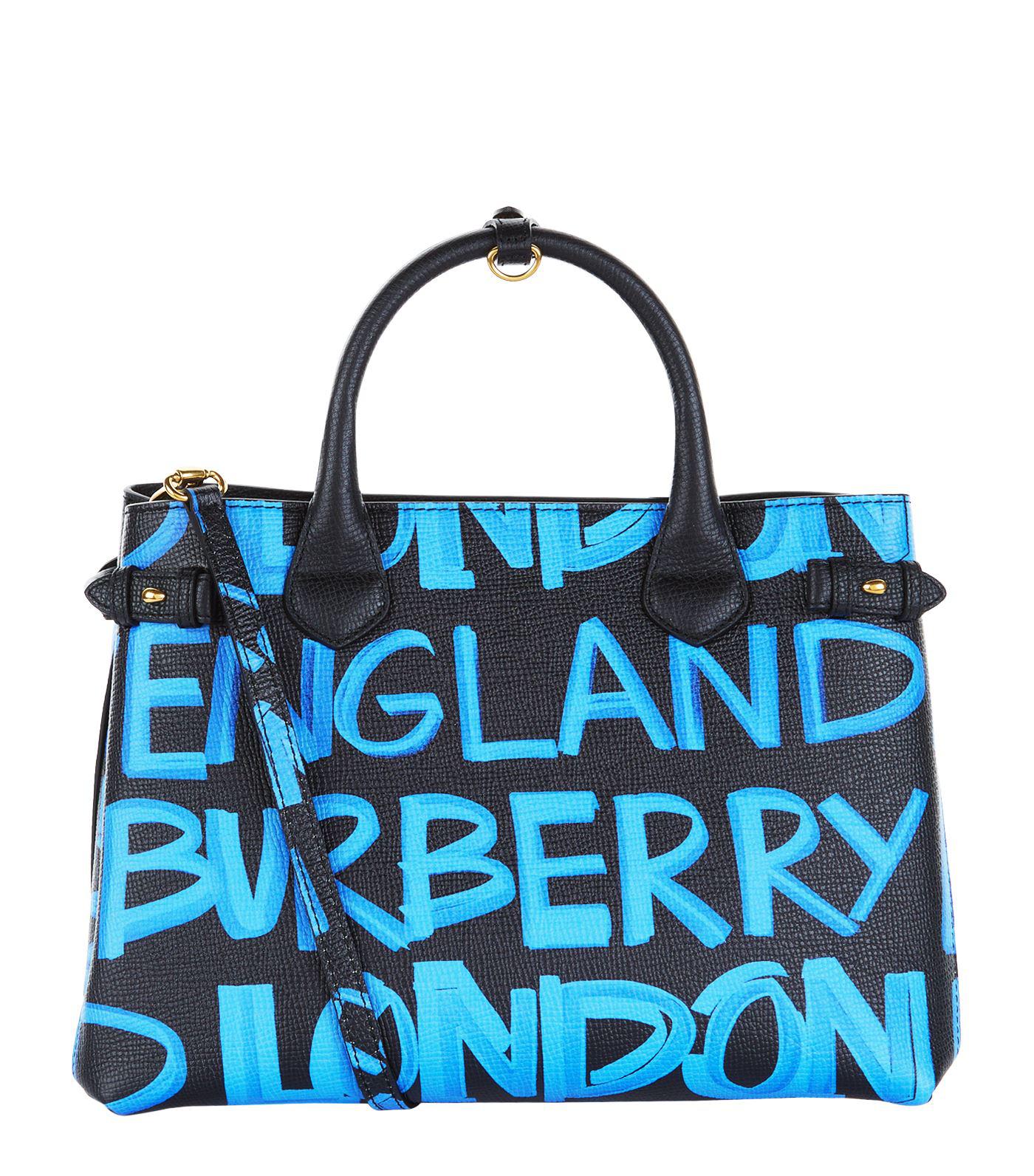 Burberry Medium Graffiti Banner Bag in Black | Lyst
