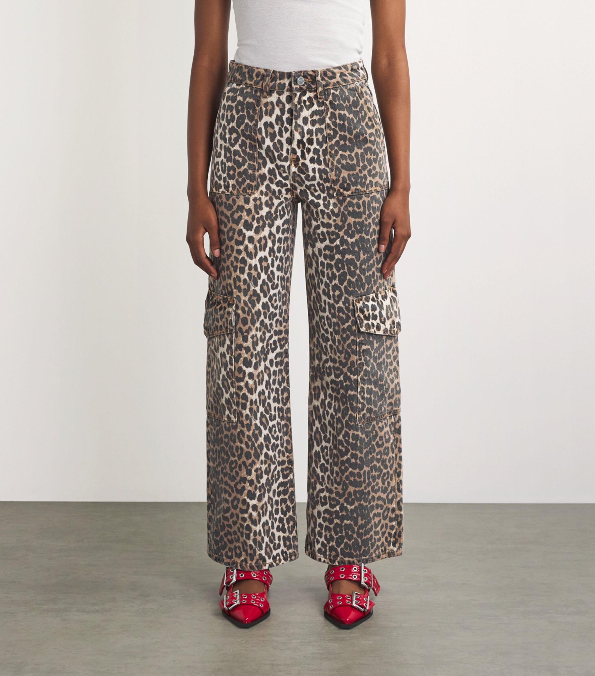 Ganni Leopard Angi Flared Jeans in Gray | Lyst