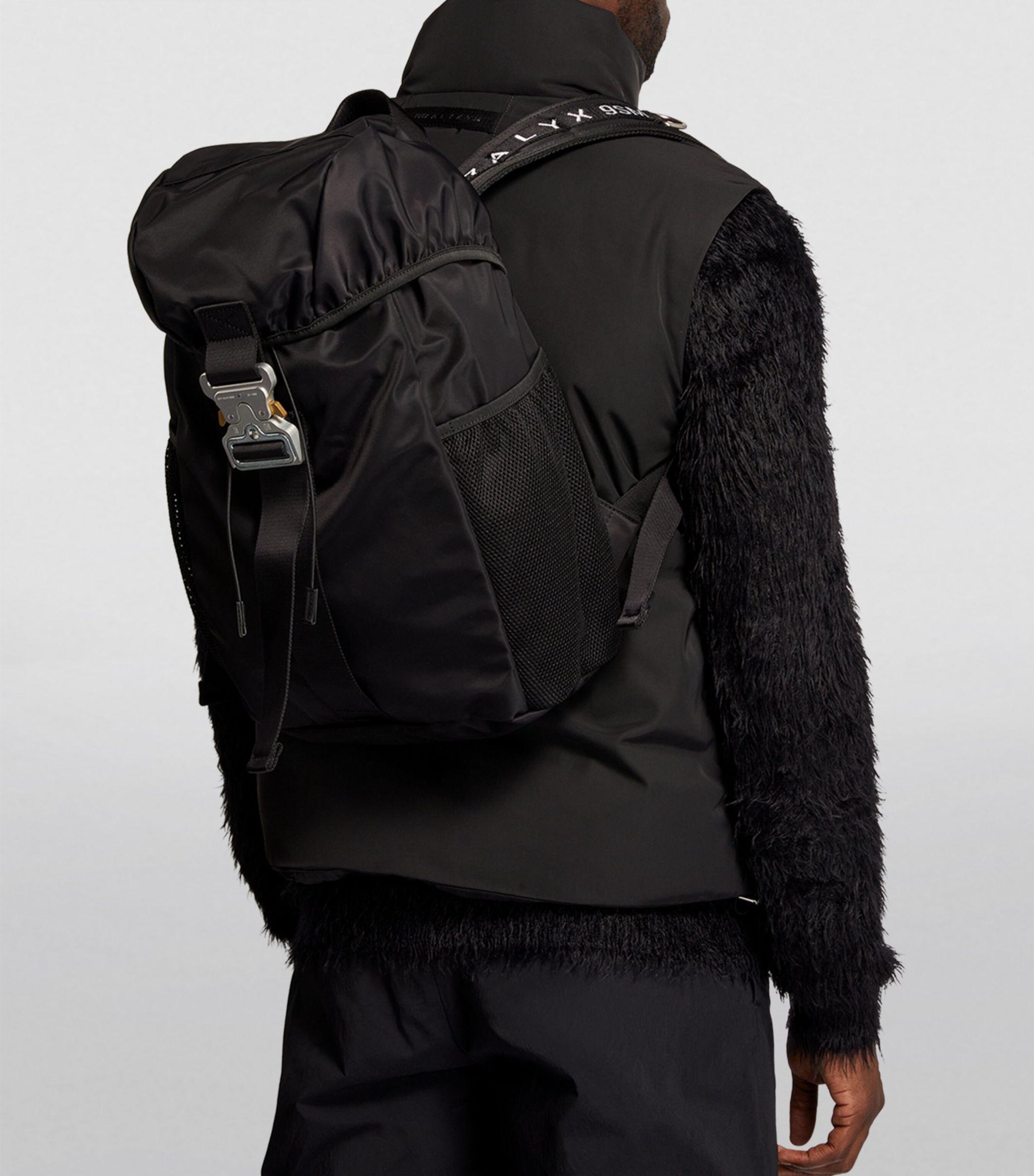 1017 ALYX 9SM Buckle-detail Backpack in Black for Men | Lyst UK
