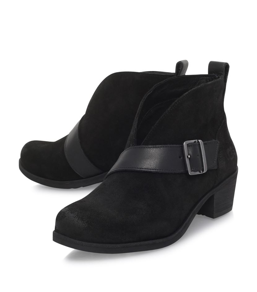 ugg wright belted ankle boots