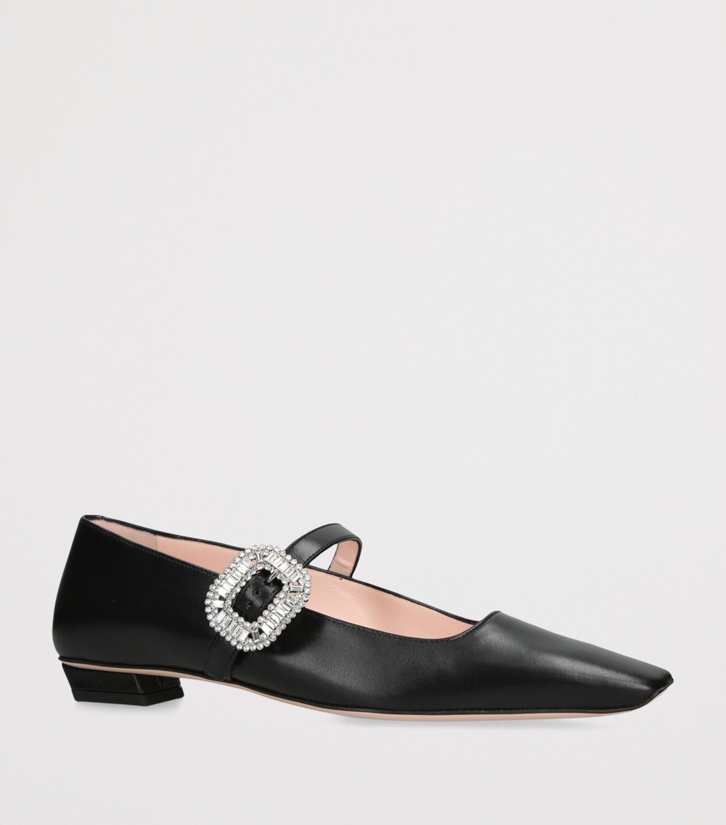 【ROGER VIVIER】Crystal-embellished Mary Jane flats 国内発送 Crystal-embellished leather ballet flats in white - Roger