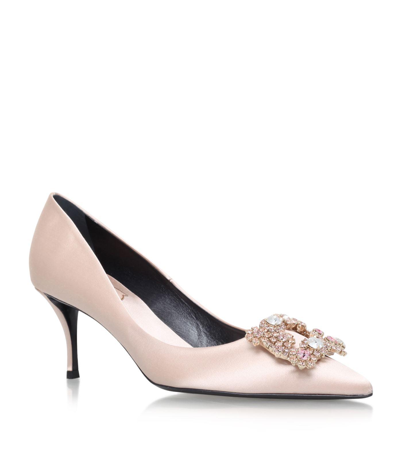 roger vivier white pump
