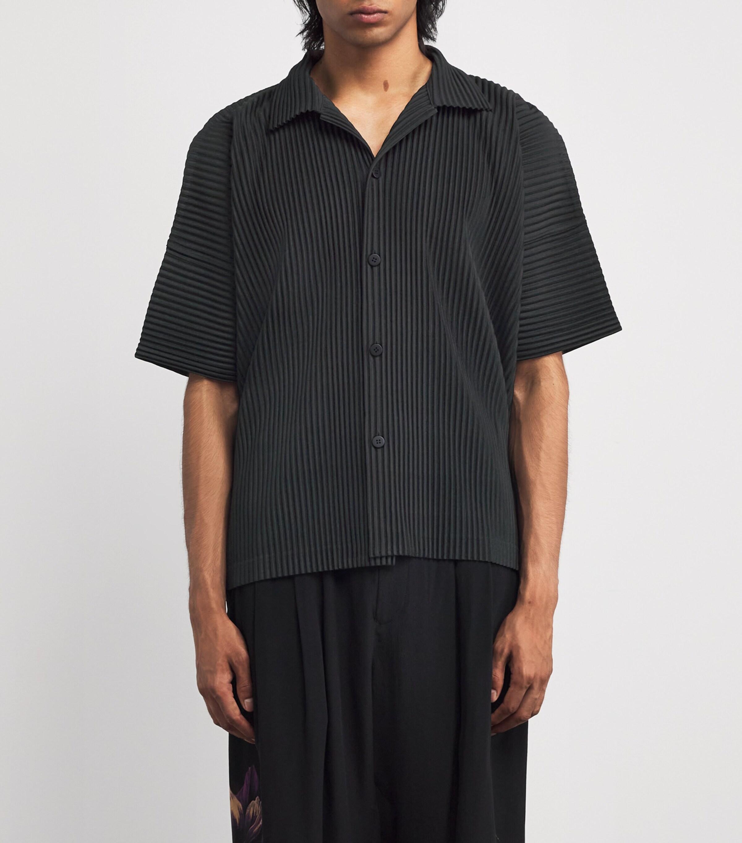 HOMME PLISSE ISSEY MIYAKE｜SHORT-SLEEVED ROUND NECK T-SH Homme Plissé Issey Miyake T-shirts for Men | Online Sale up