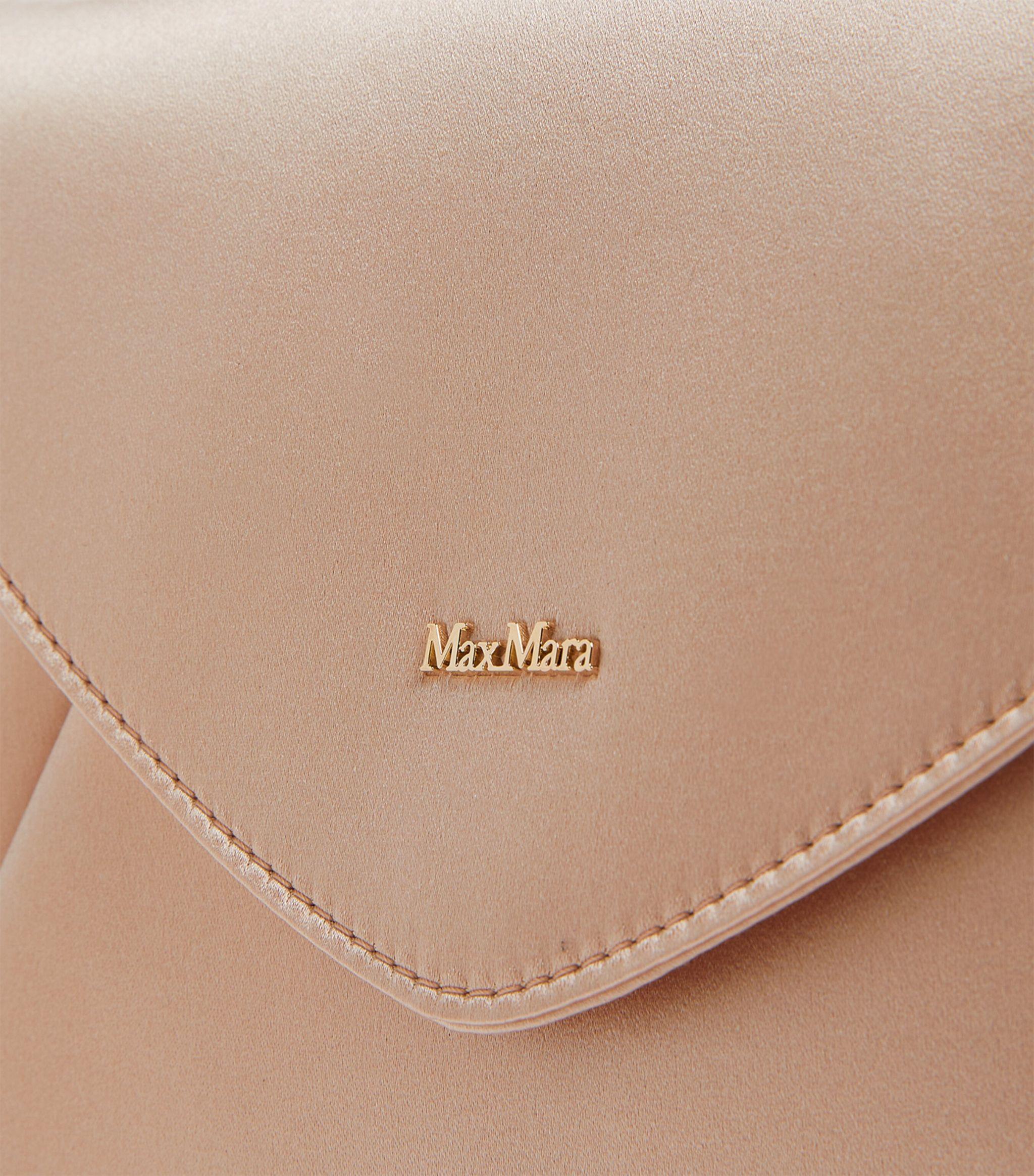 Max Mara Satin Envelope Clutch Bag in Natural | Lyst