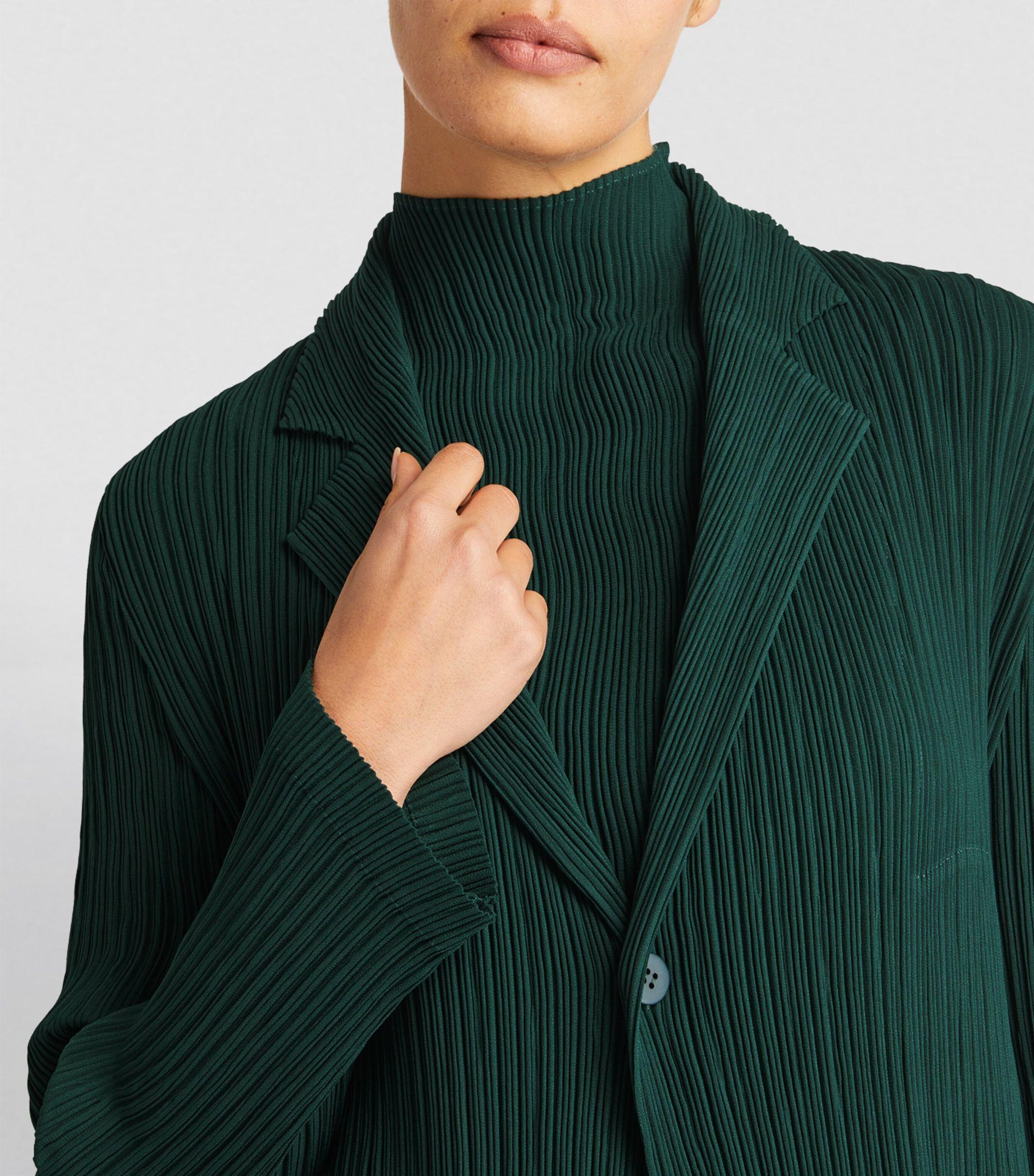 ISSEY MIYAKE HATCHING PLEATS ダークグリーン 半袖 ISSEY MIYAKE HATCHING PLEATS ダークグリーン 半袖