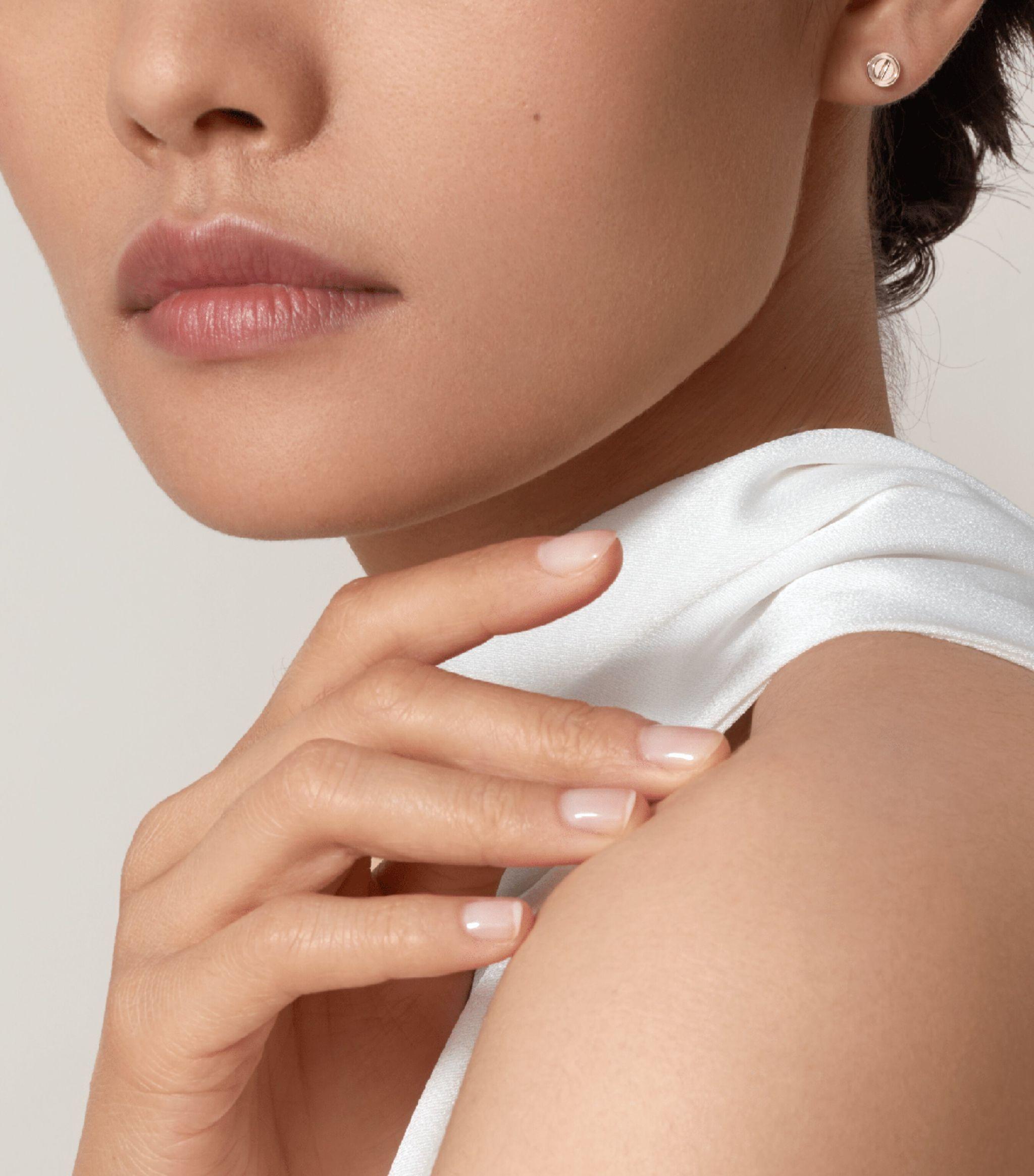 Cartier Love Single Stud Earring in Metallic | Lyst