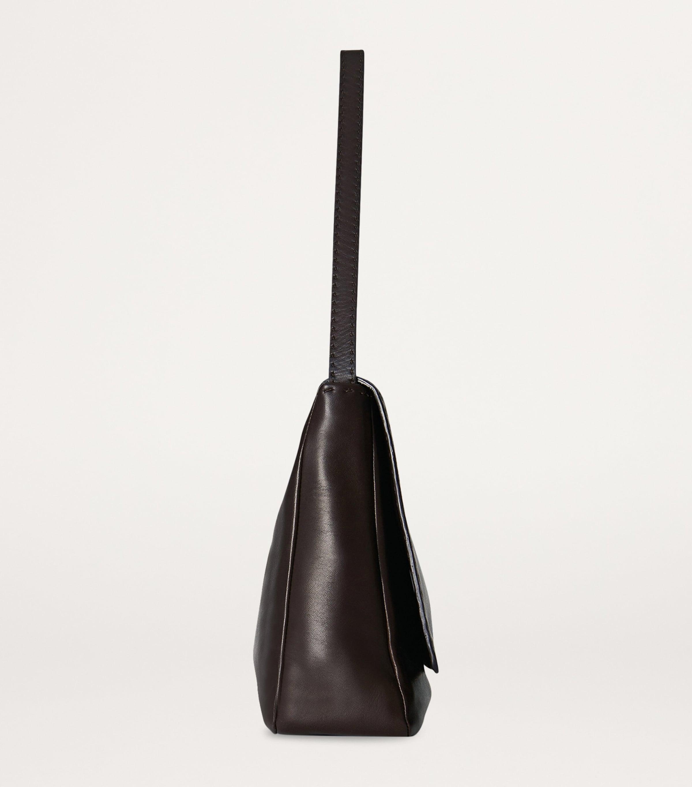 VIP価格★The Row★Nuance レザー ショルダーバッグ The Row Nuance Leather Shoulder Bag in Black | Lyst